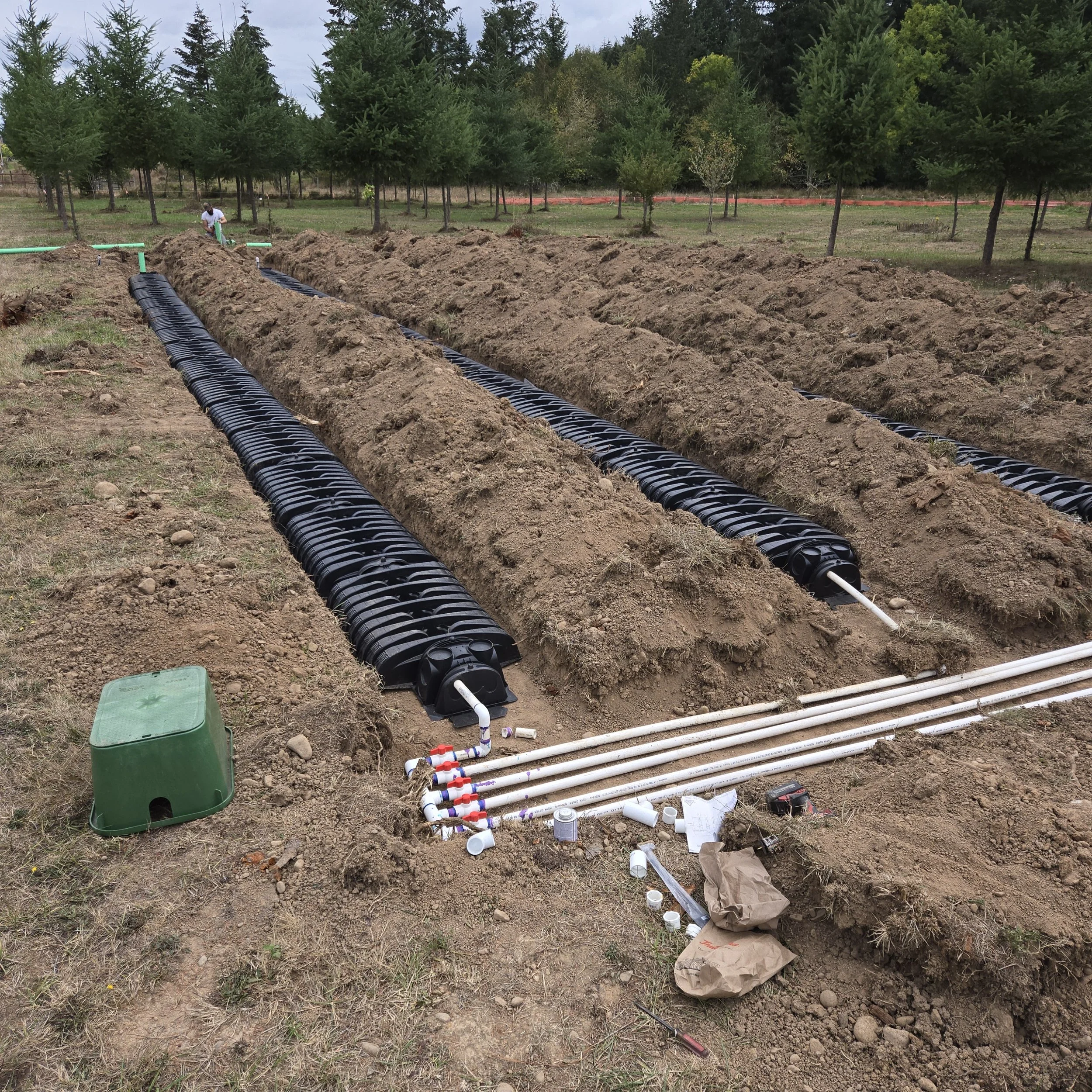 Commercial drainfield trenches: drainfield trench excavation Toledo WA