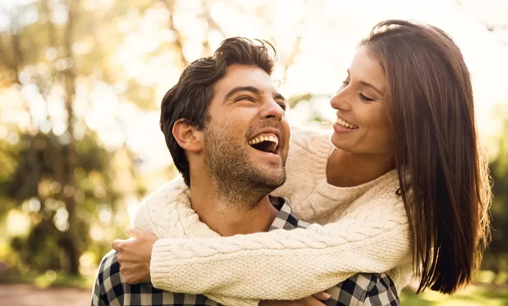 AdobeStock_224025381_11-Ideen-die-den-Partner-gluecklich-machen_1200x675-f37001eb.webp
