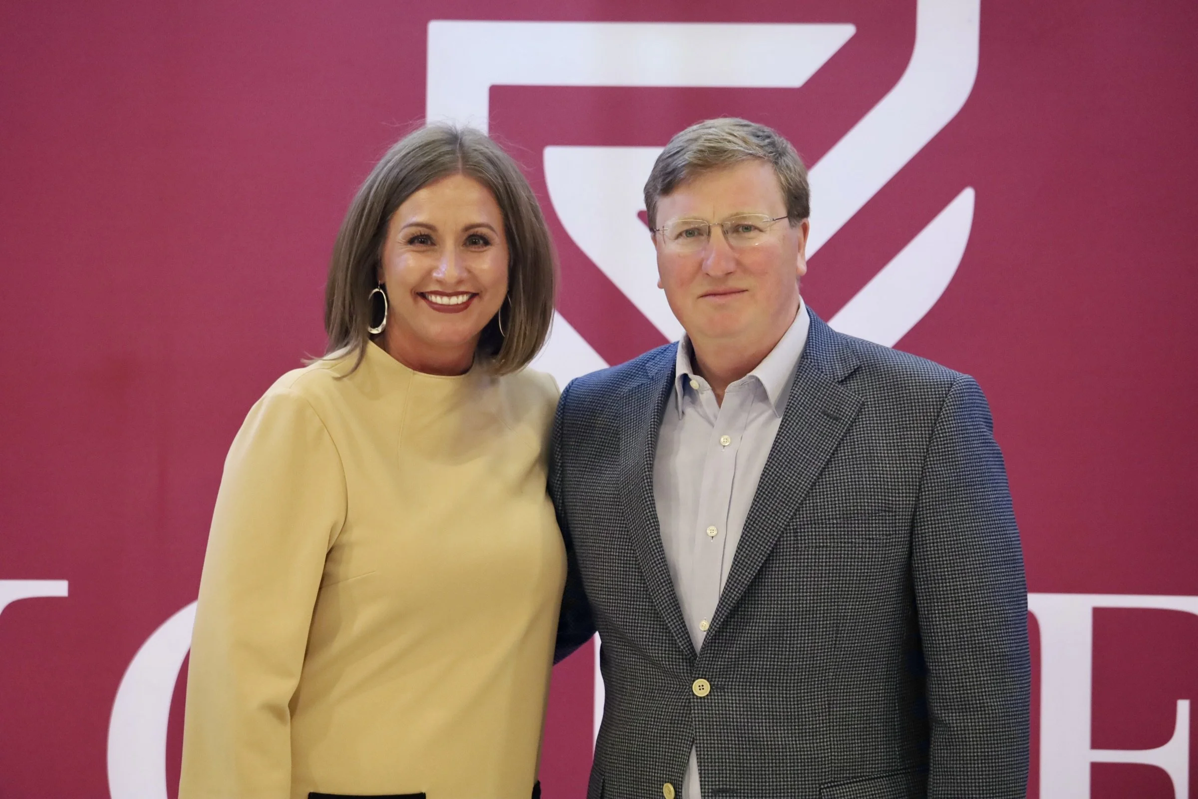 Gov Reeves + Finee.JPG