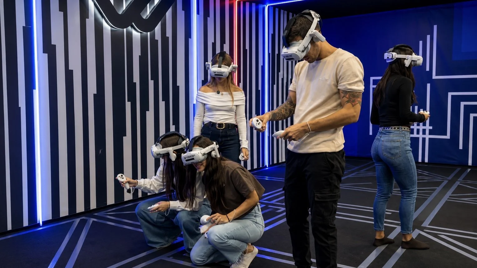 VR Escape Rooms.jpg