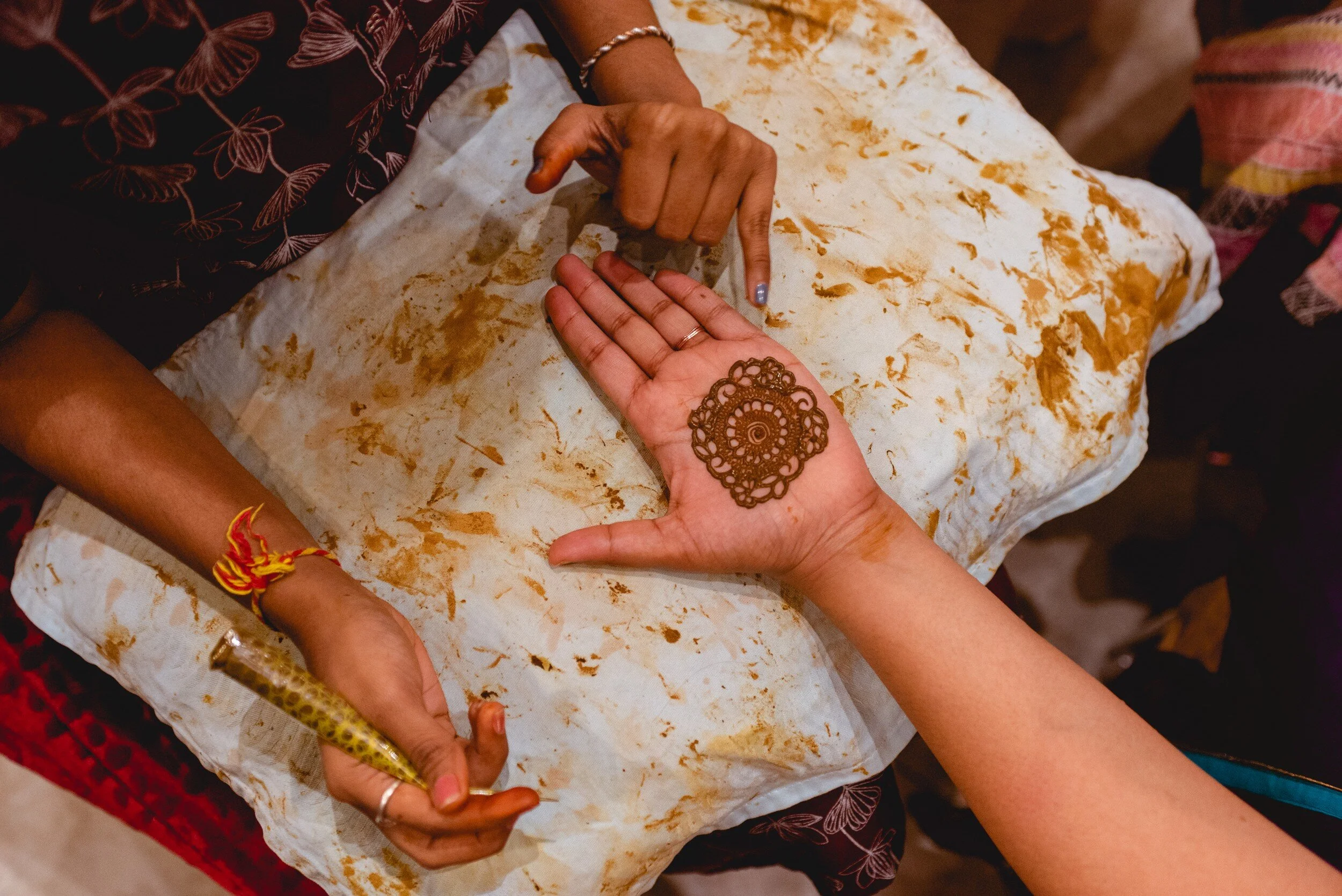 Mehendi Photo- Prashin Jagger _ Team - -5205.jpg