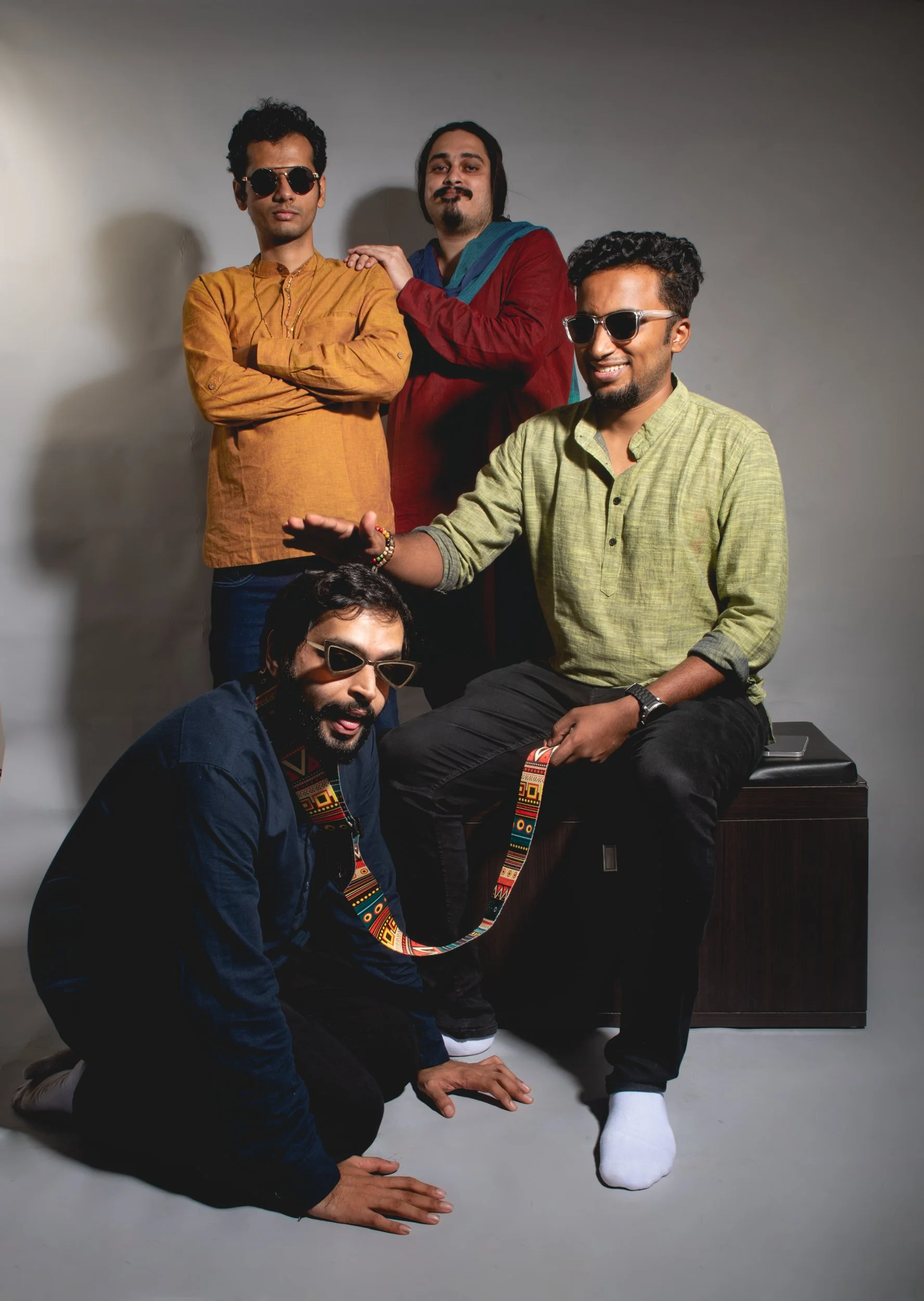 Groovedarshan portrat + artwork-657-Edit.jpg