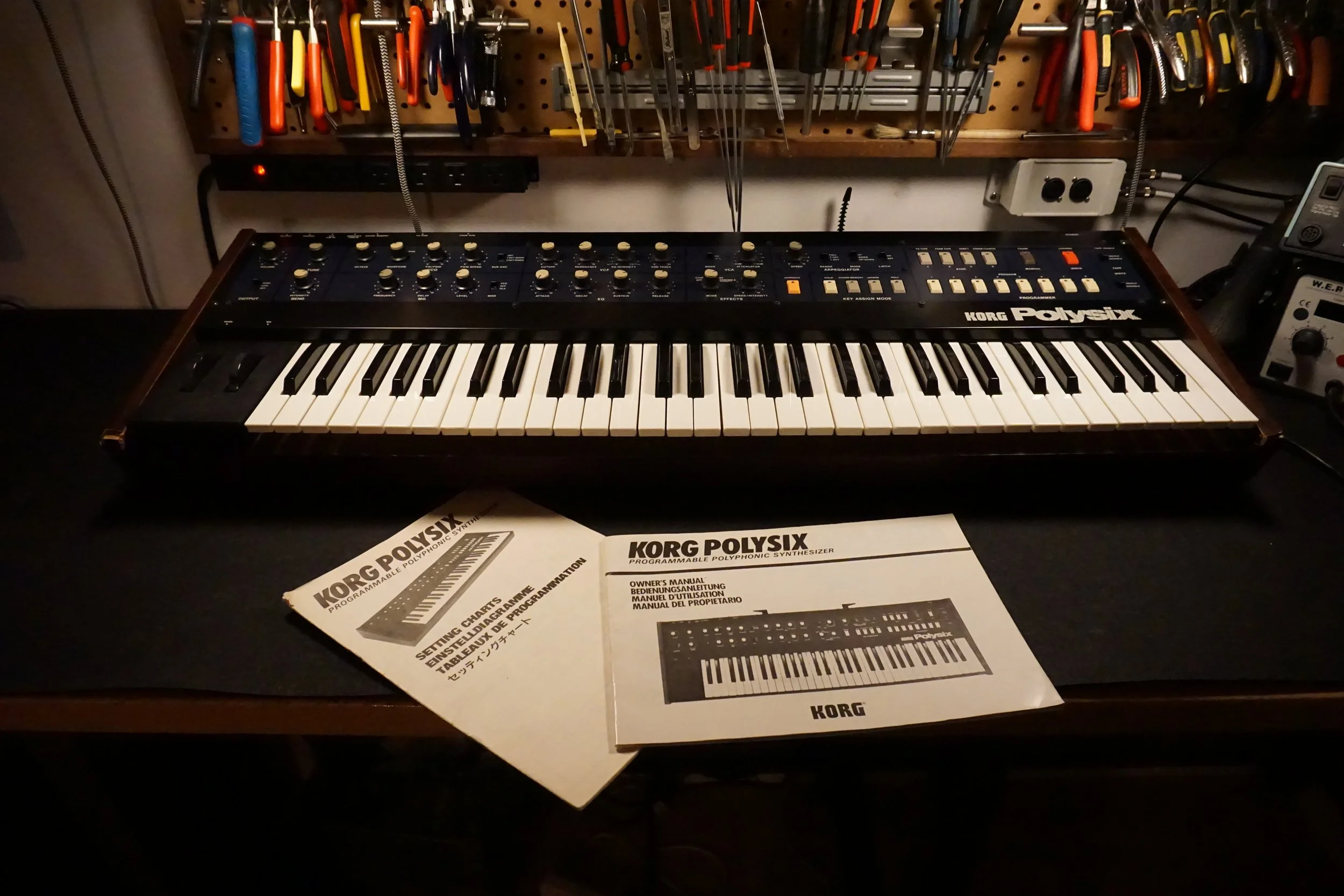 SOLD: Korg Polysix - vintage 6-voice fully analog polysynth