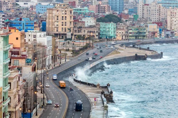 Why Invading Cuba Would Be a Historic Mistake: Lessons From Roosevelt, Castro, and the Rule of Law
