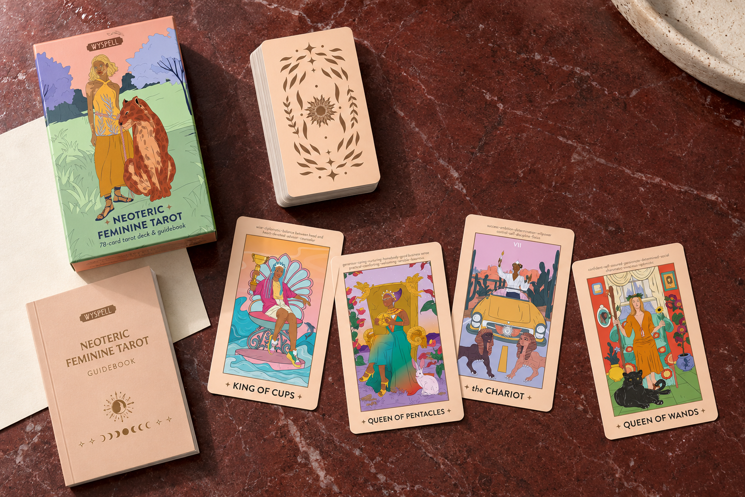 Neoteric Feminine Tarot