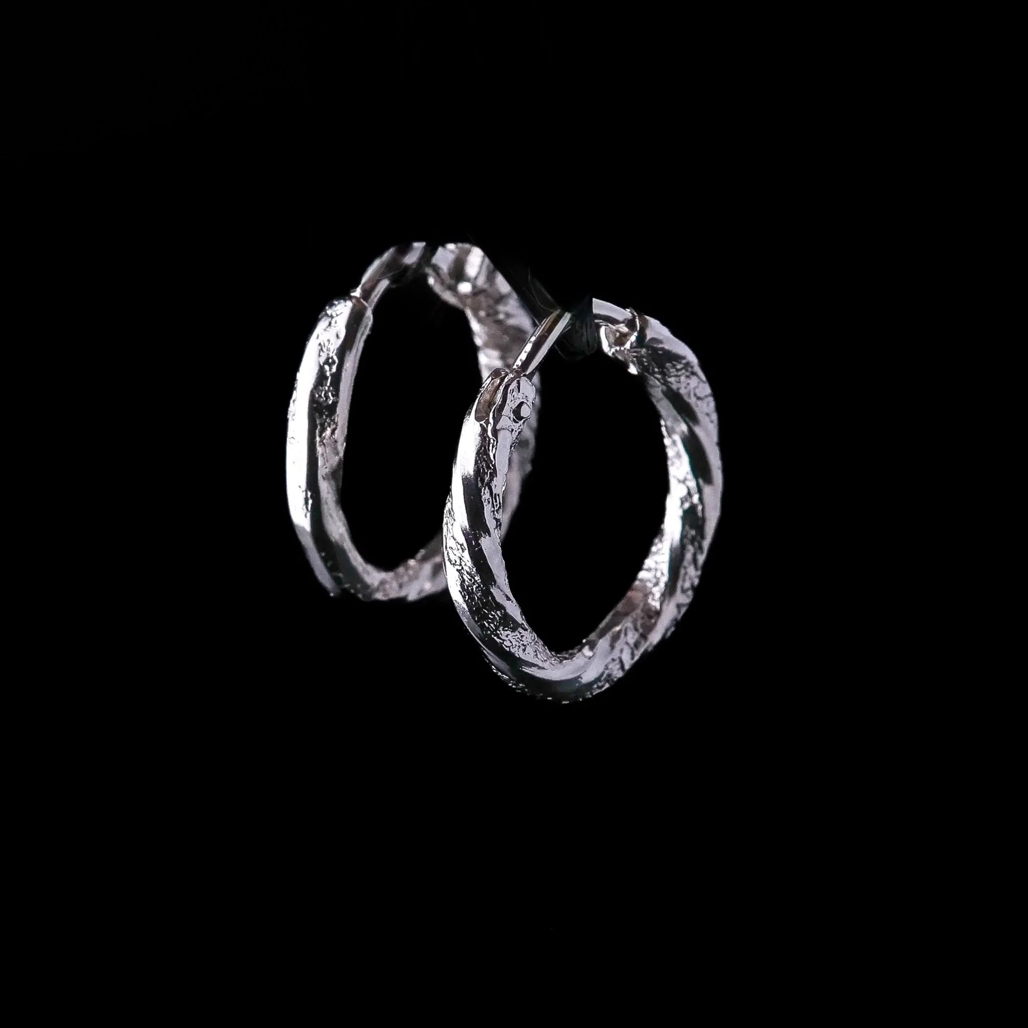 Klicke hier für Ohrringe