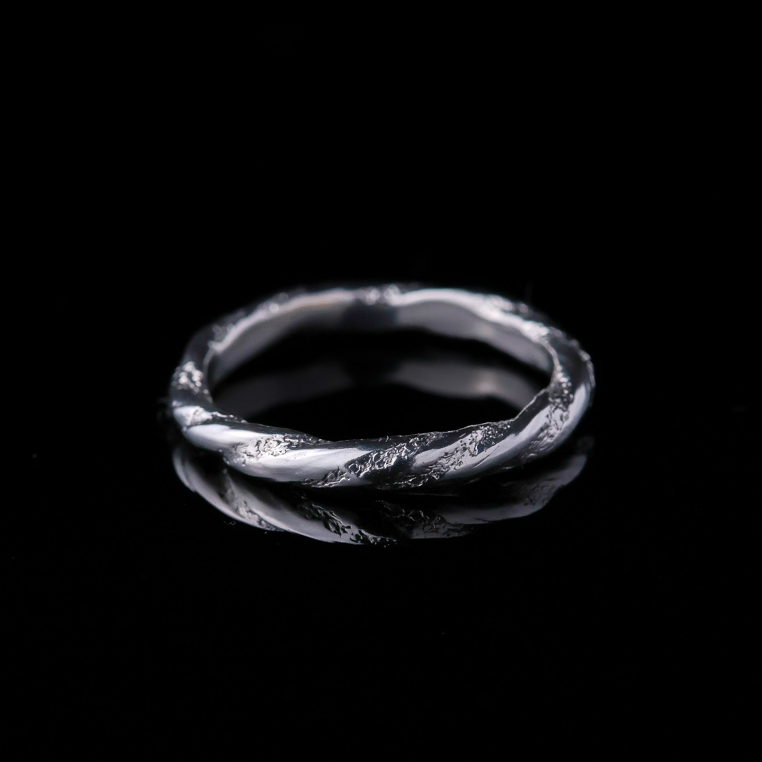 Ring "Twist"