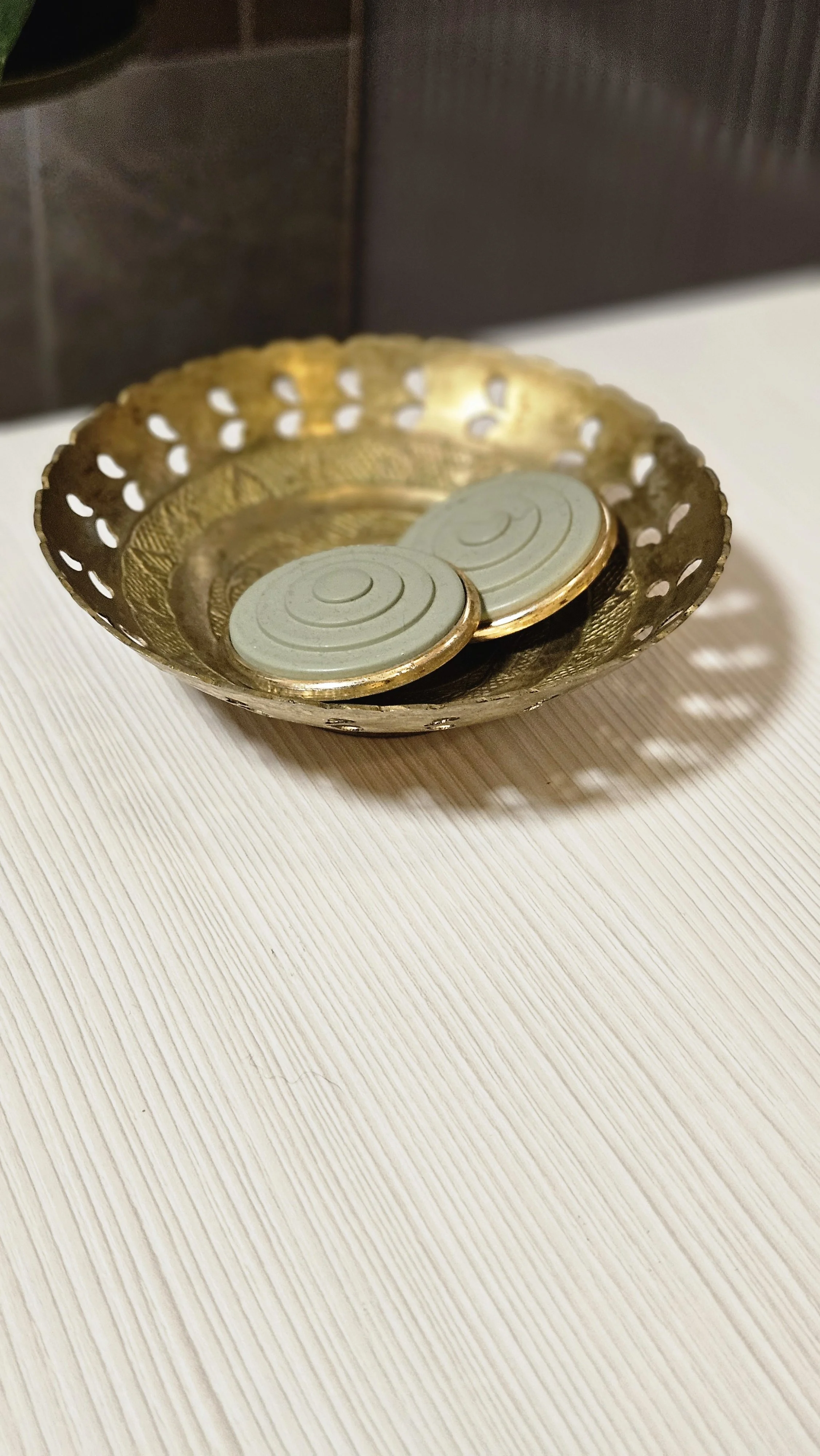 Malá mosadzná miska