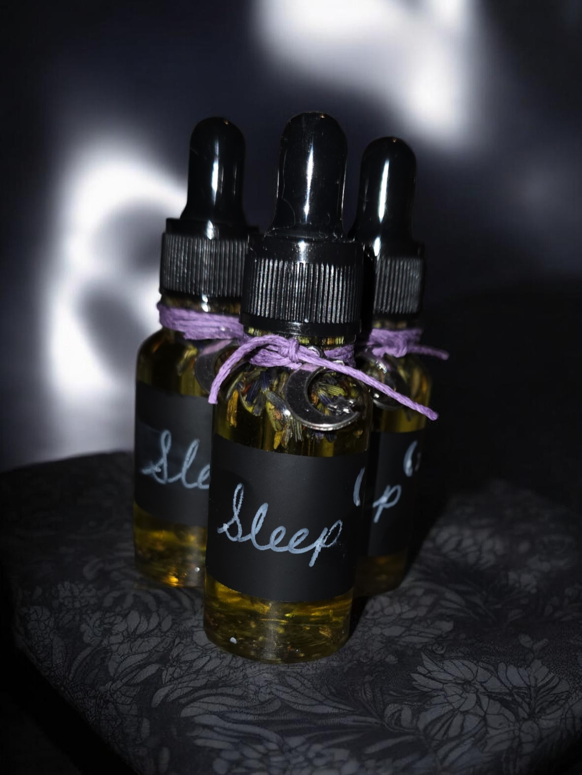 Sleep body oil