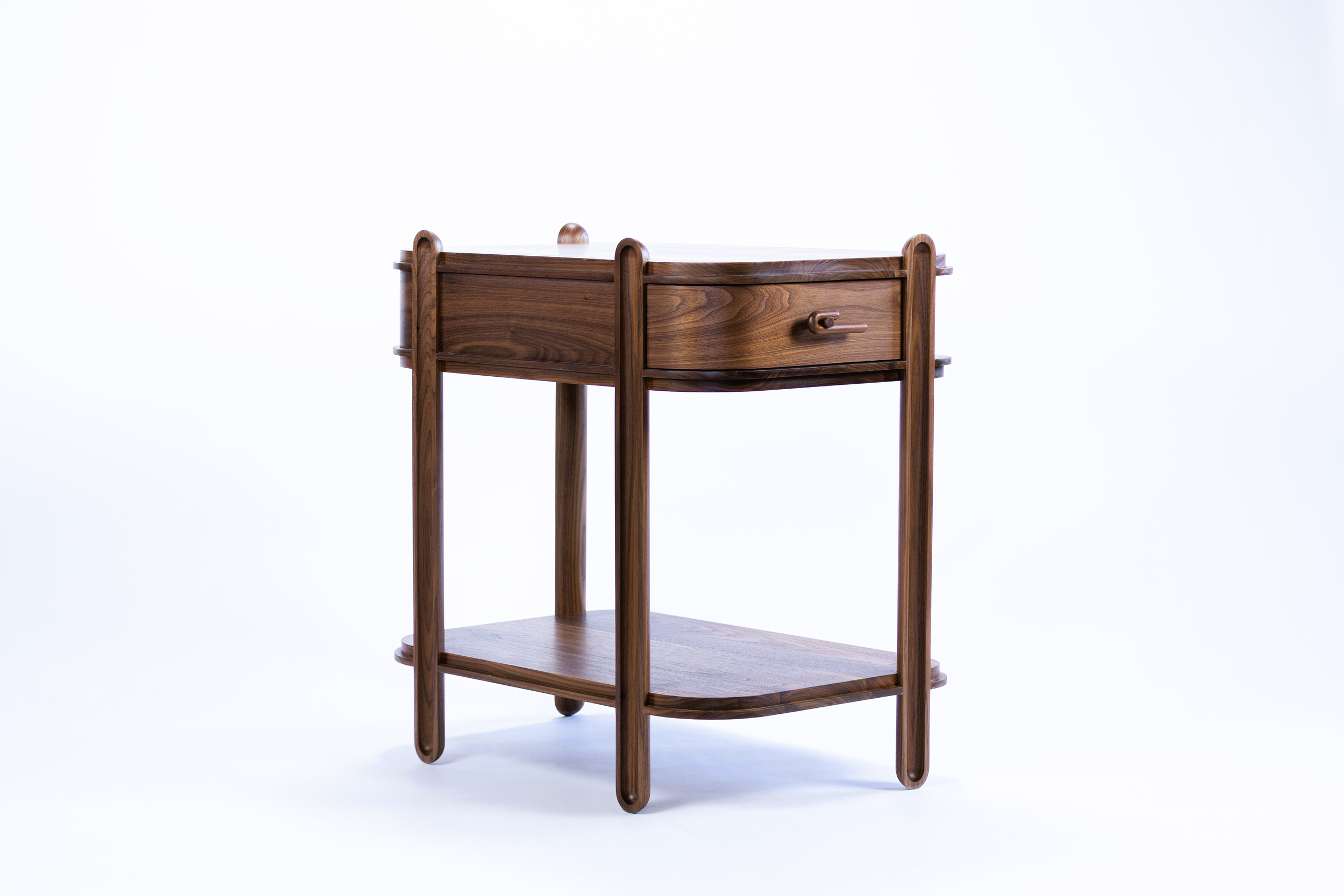 Rind end table