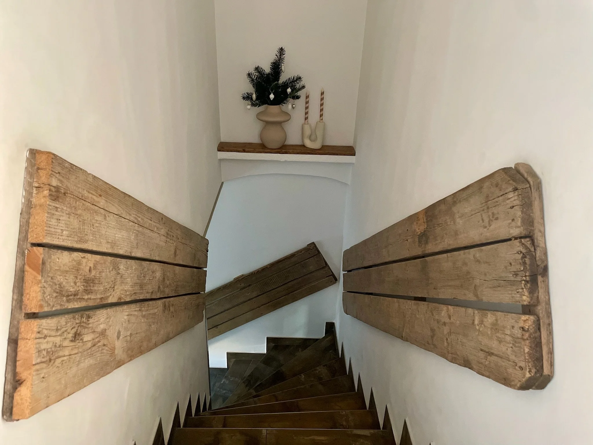 Aufgang ins Obergeschoss