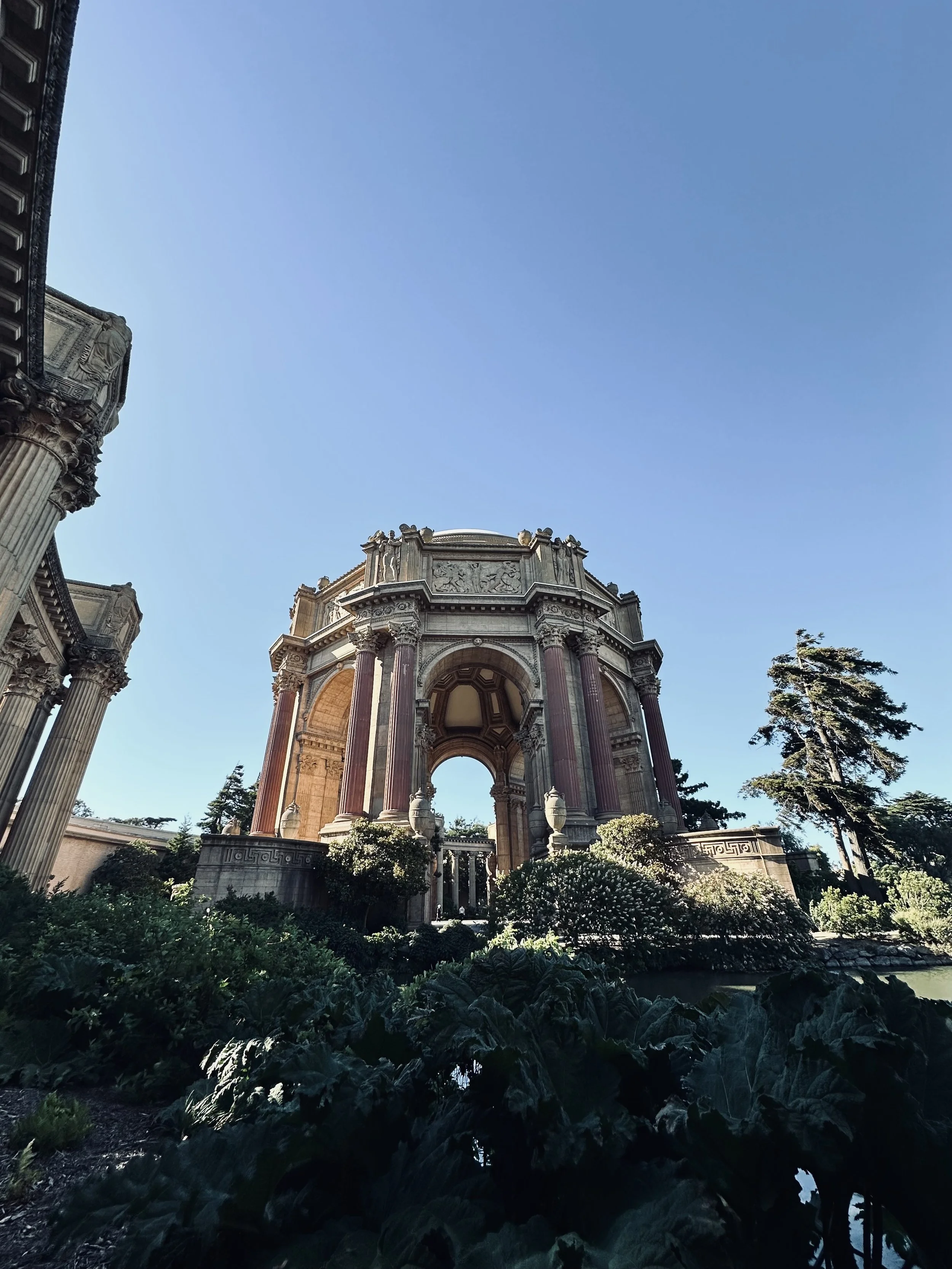 Palace of Fine Arts columns and lagoon in San Francisco