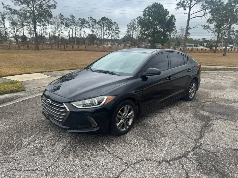 2017 Hyandai Elantra