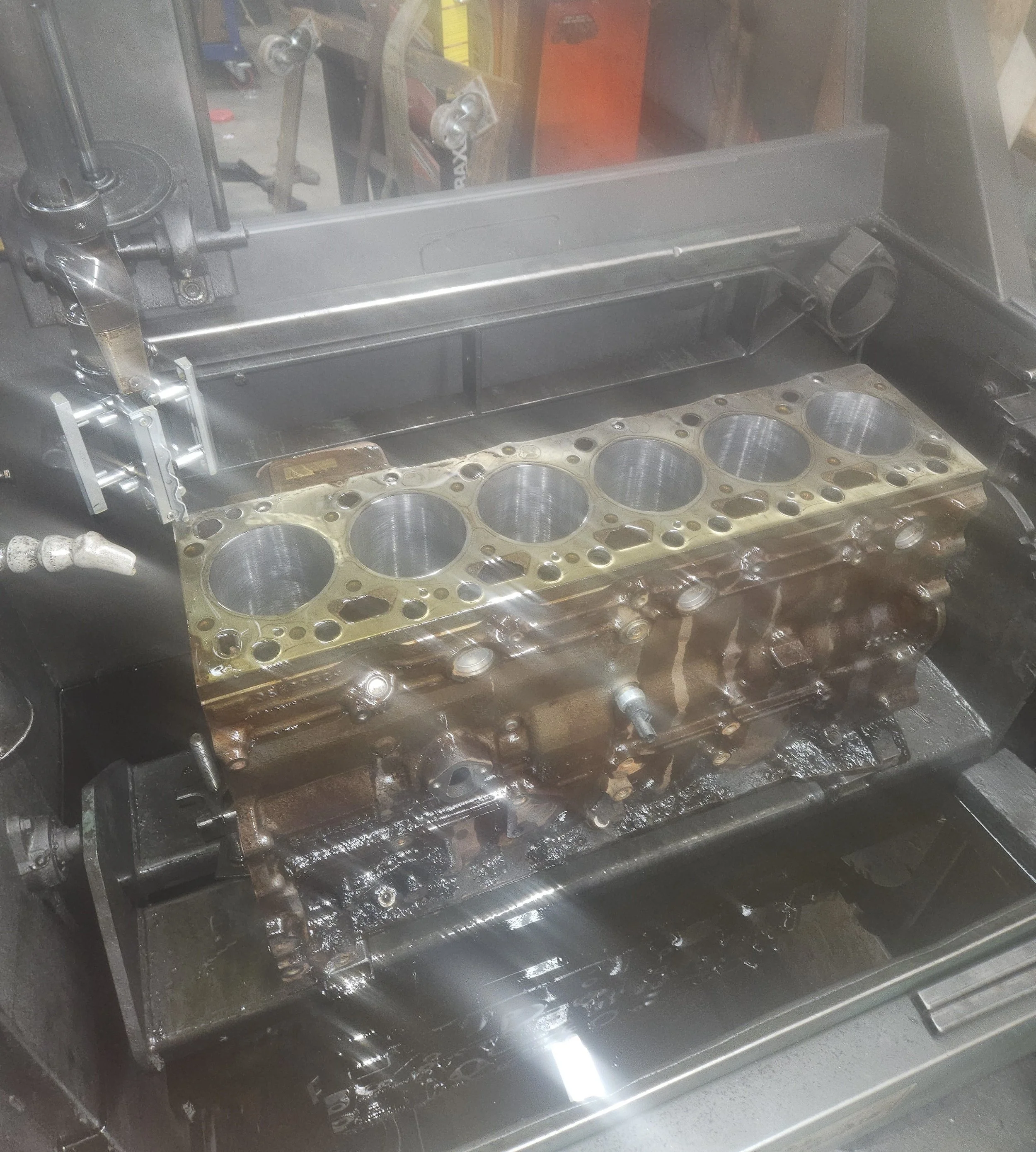 CYLINDER HONING