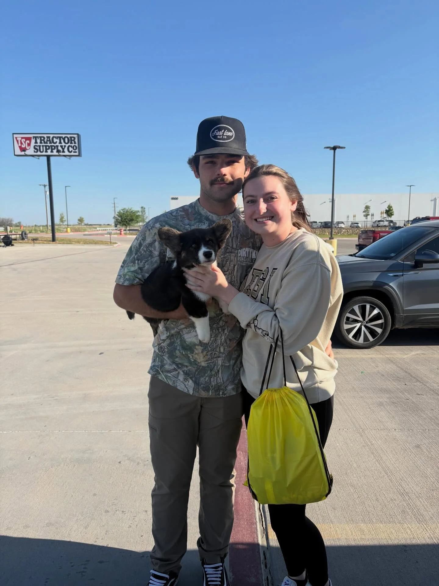Thankyou to the Wolfe family for taking sweet Rudolph home to meet his new big brother! With that our American corgis are officially all in their homes! We are so excited for our upcoming cardigan babies this summer as well!!! 

#HealthTested #texas 