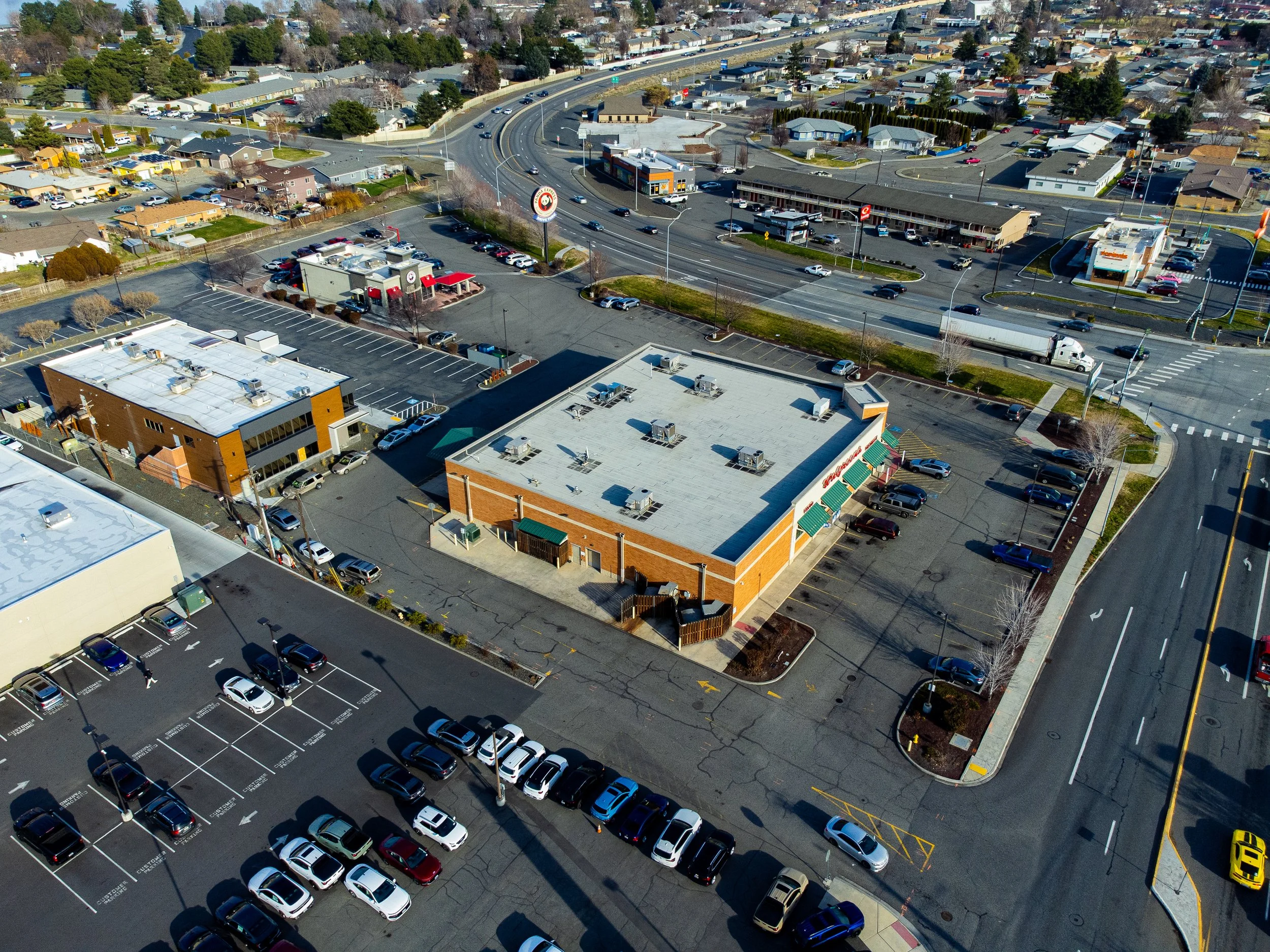 Property_2800-West-Clearwater-Ave-Kennewick-WA-99336_Aerial-photo-38.jpg