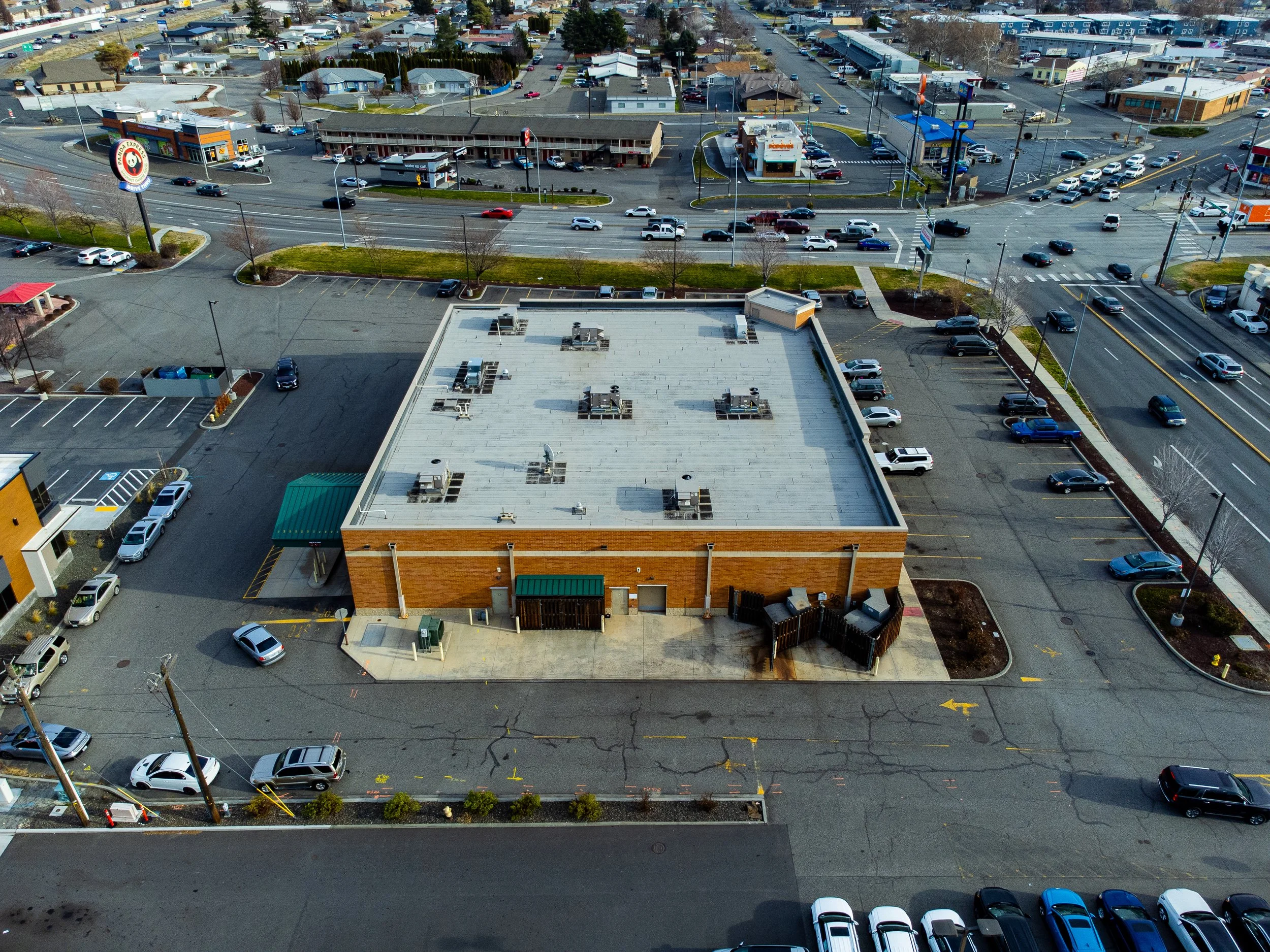 Property_2800-West-Clearwater-Ave-Kennewick-WA-99336_Aerial-photo-58.jpg