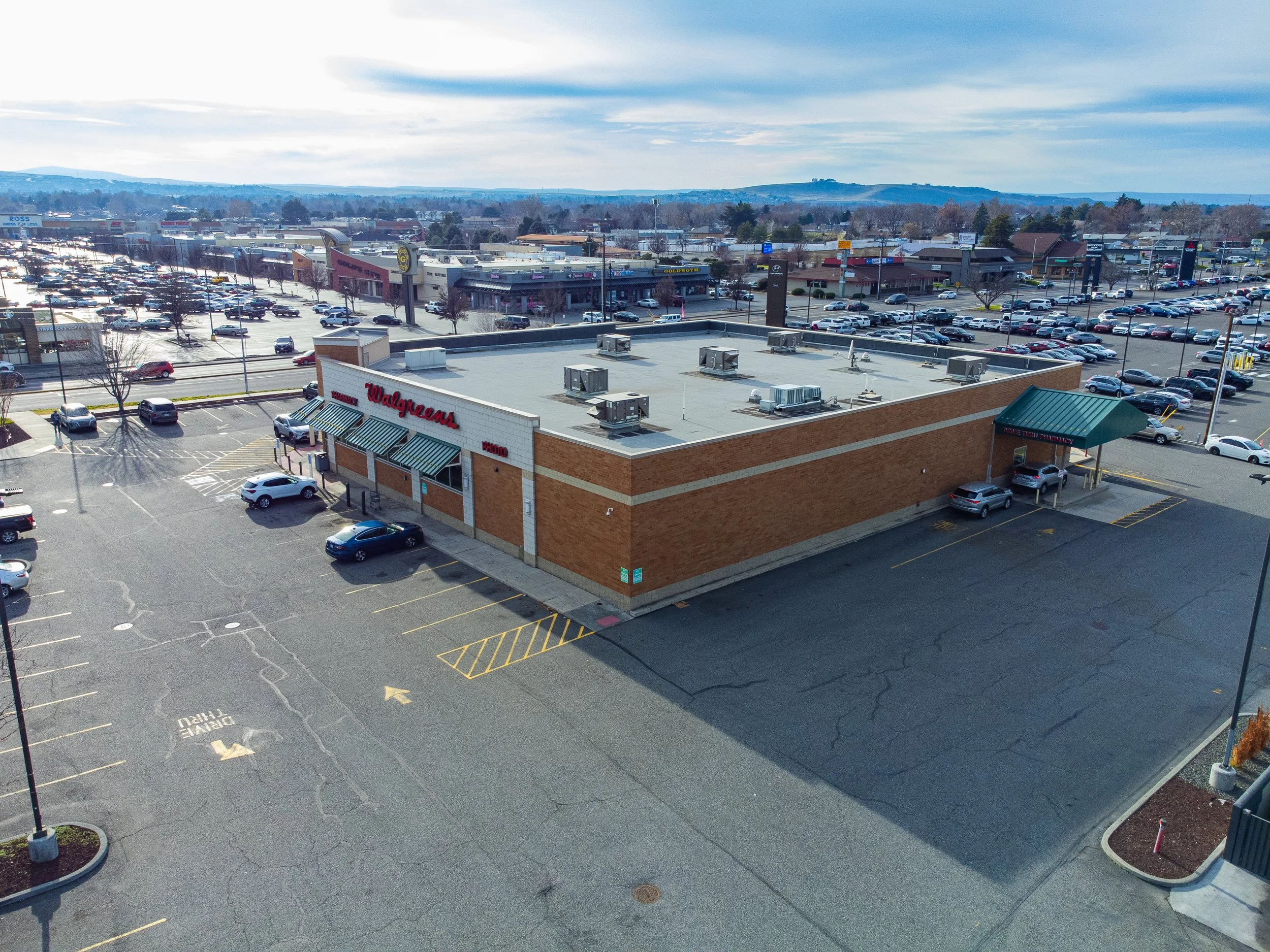 Property_2800-West-Clearwater-Ave-Kennewick-WA-99336_Aerial-photo-78.jpg