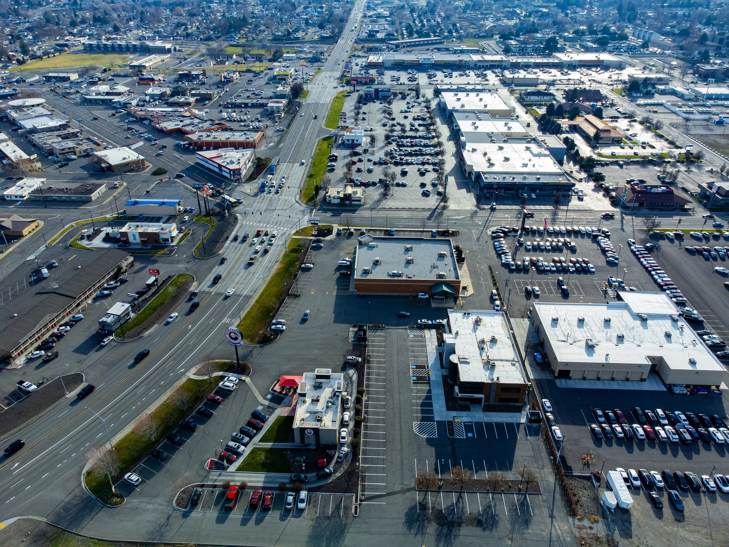 Property_2800-West-Clearwater-Ave-Kennewick-WA-99336_Aerial-photo-23.jpg