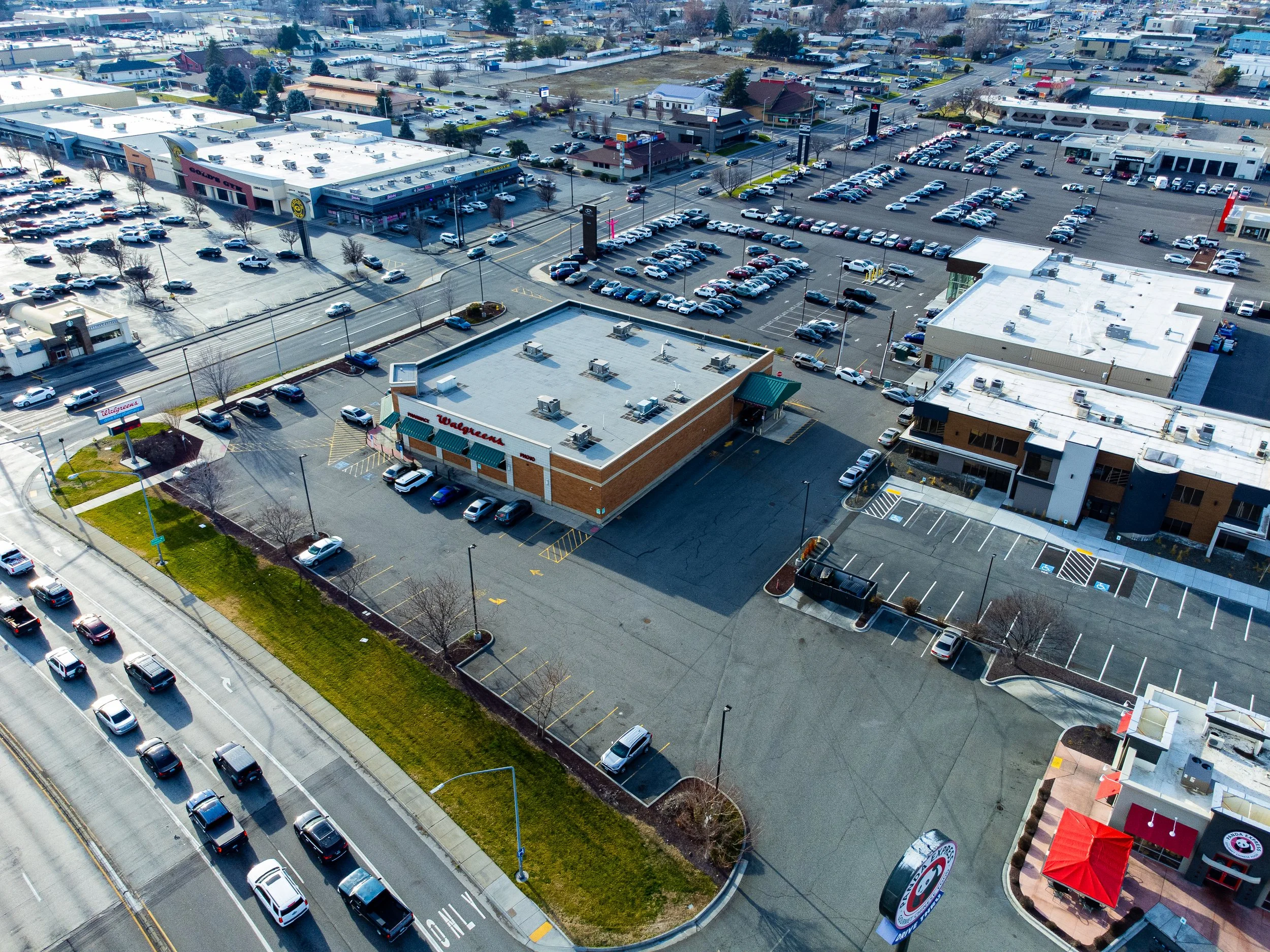 Property_2800-West-Clearwater-Ave-Kennewick-WA-99336_Aerial-photo-44.jpg