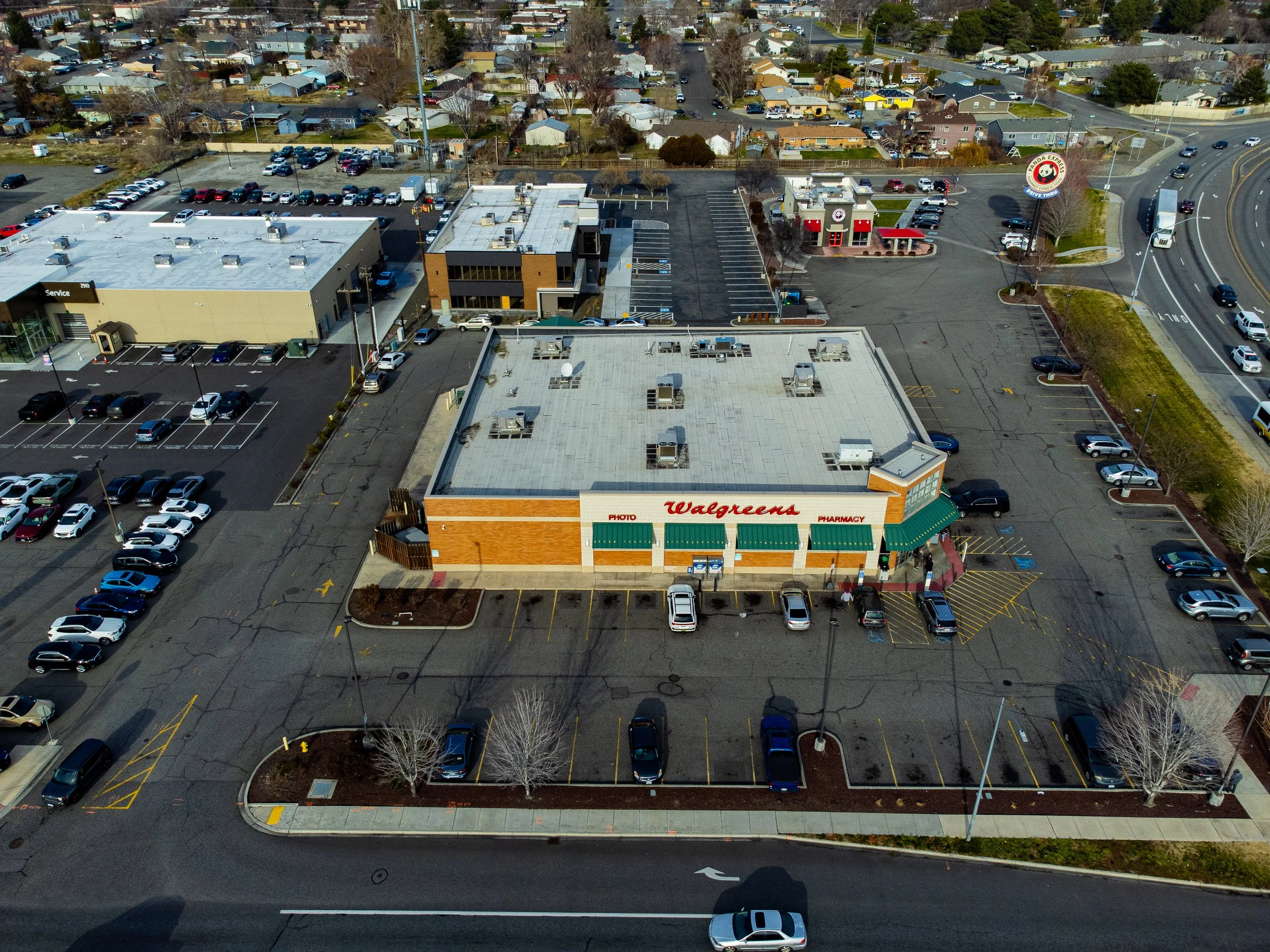Property_2800-West-Clearwater-Ave-Kennewick-WA-99336_Aerial-photo-55.jpg