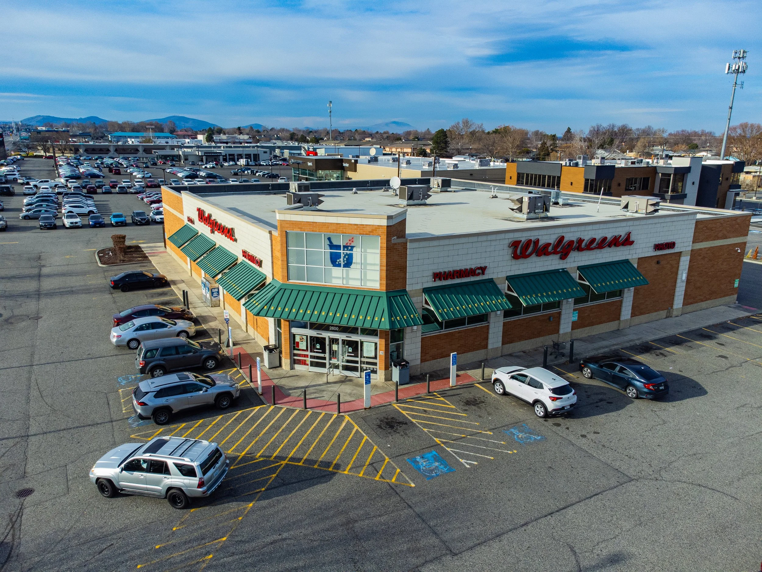Property_2800-West-Clearwater-Ave-Kennewick-WA-99336_Aerial-photo-81.jpg