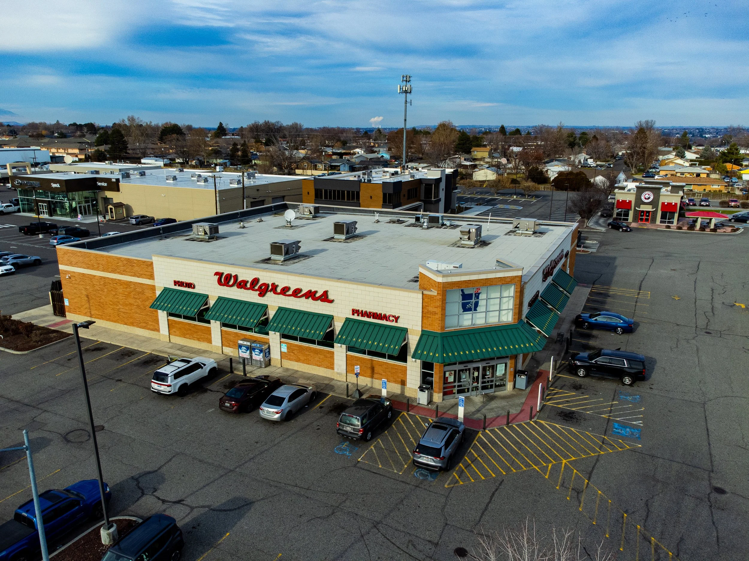 Property_2800-West-Clearwater-Ave-Kennewick-WA-99336_Aerial-photo-68.jpg