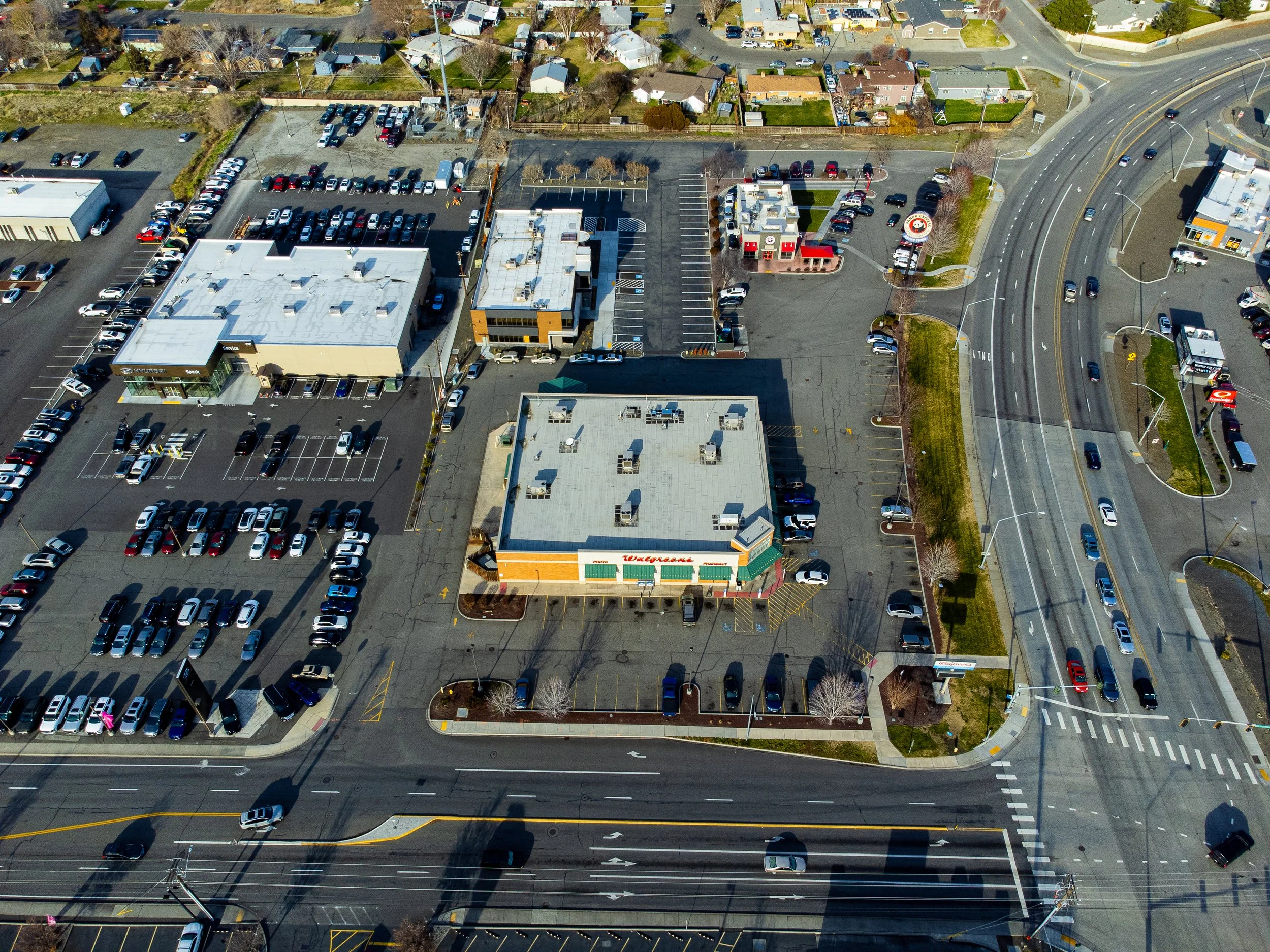 Property_2800-West-Clearwater-Ave-Kennewick-WA-99336_Aerial-photo-27.jpg
