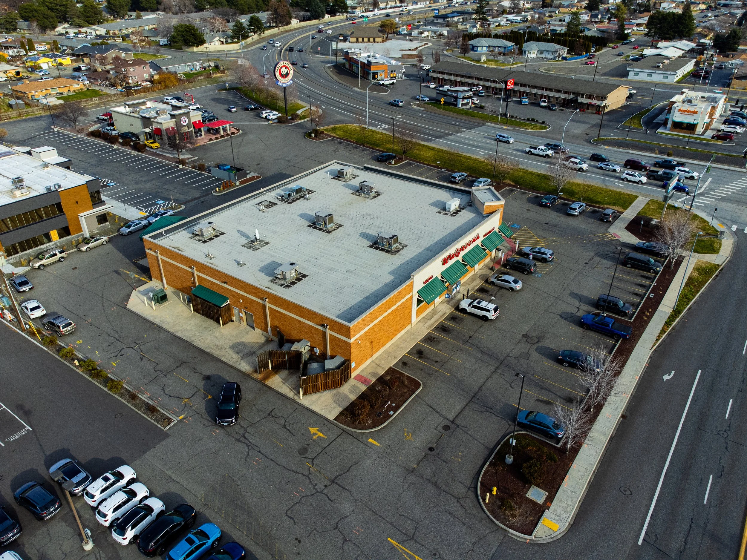 Property_2800-West-Clearwater-Ave-Kennewick-WA-99336_Aerial-photo-57.jpg