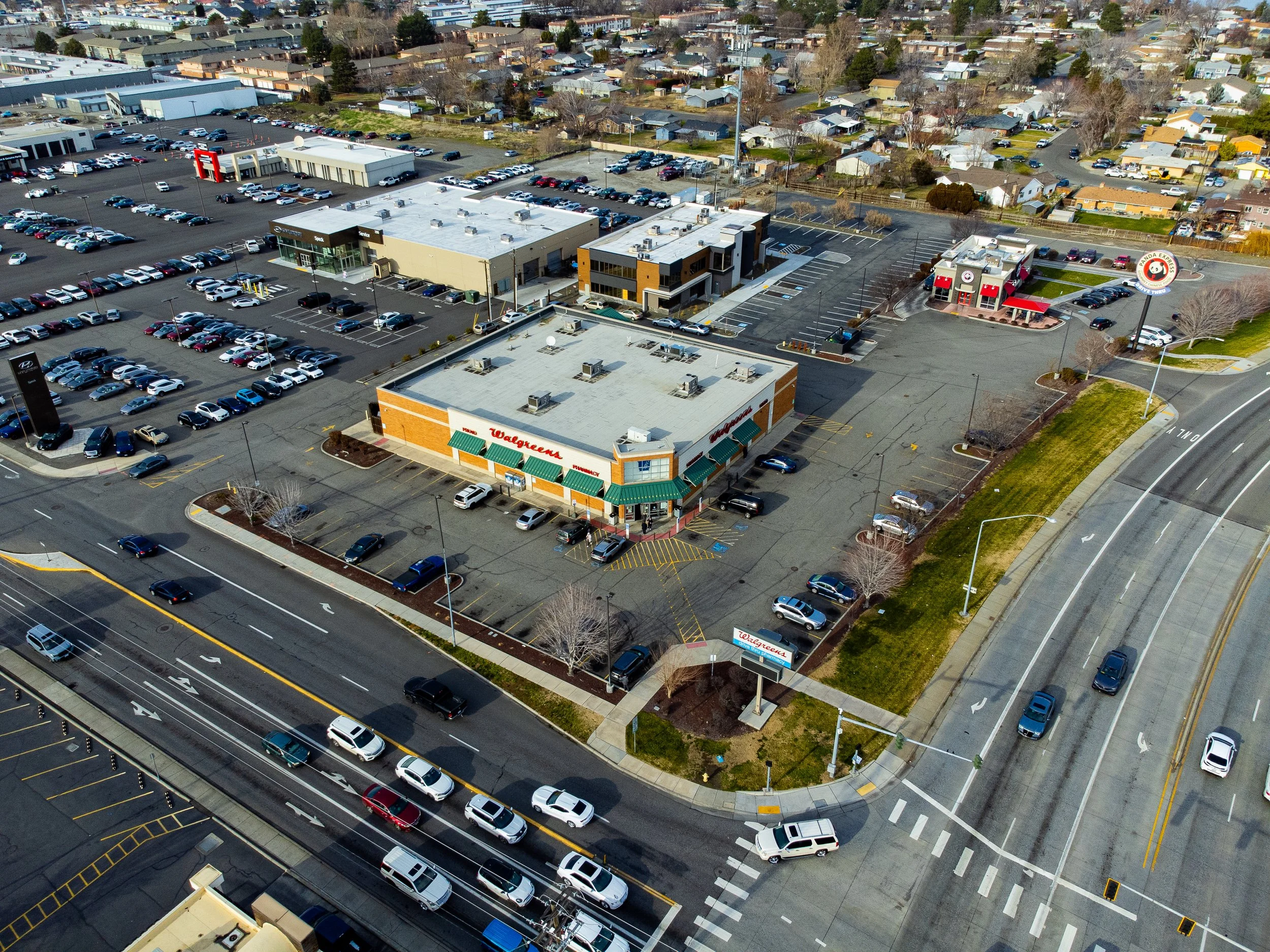 Property_2800-West-Clearwater-Ave-Kennewick-WA-99336_Aerial-photo-54.jpg