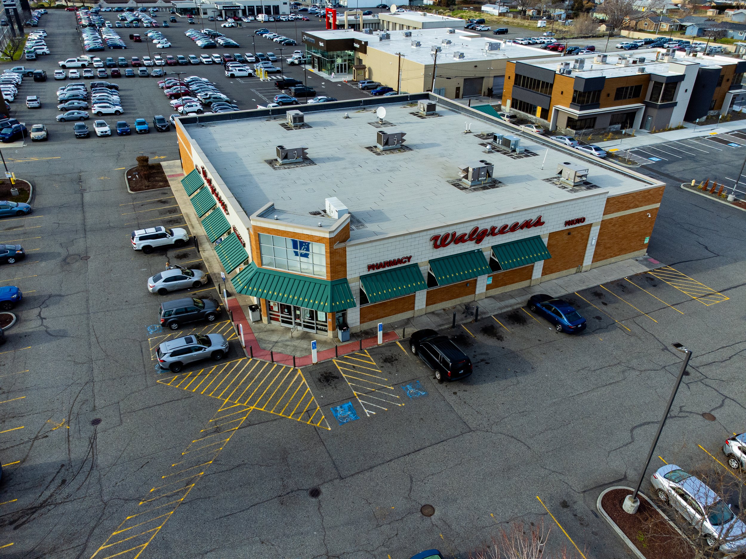 Property_2800-West-Clearwater-Ave-Kennewick-WA-99336_Aerial-photo-64.jpg