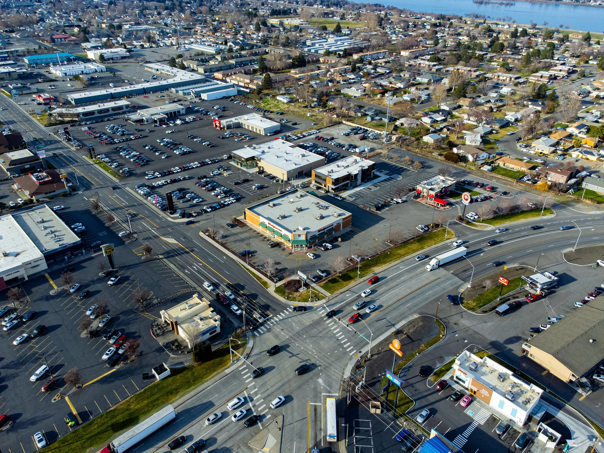 Property_2800-West-Clearwater-Ave-Kennewick-WA-99336_Aerial-photo-26.jpg