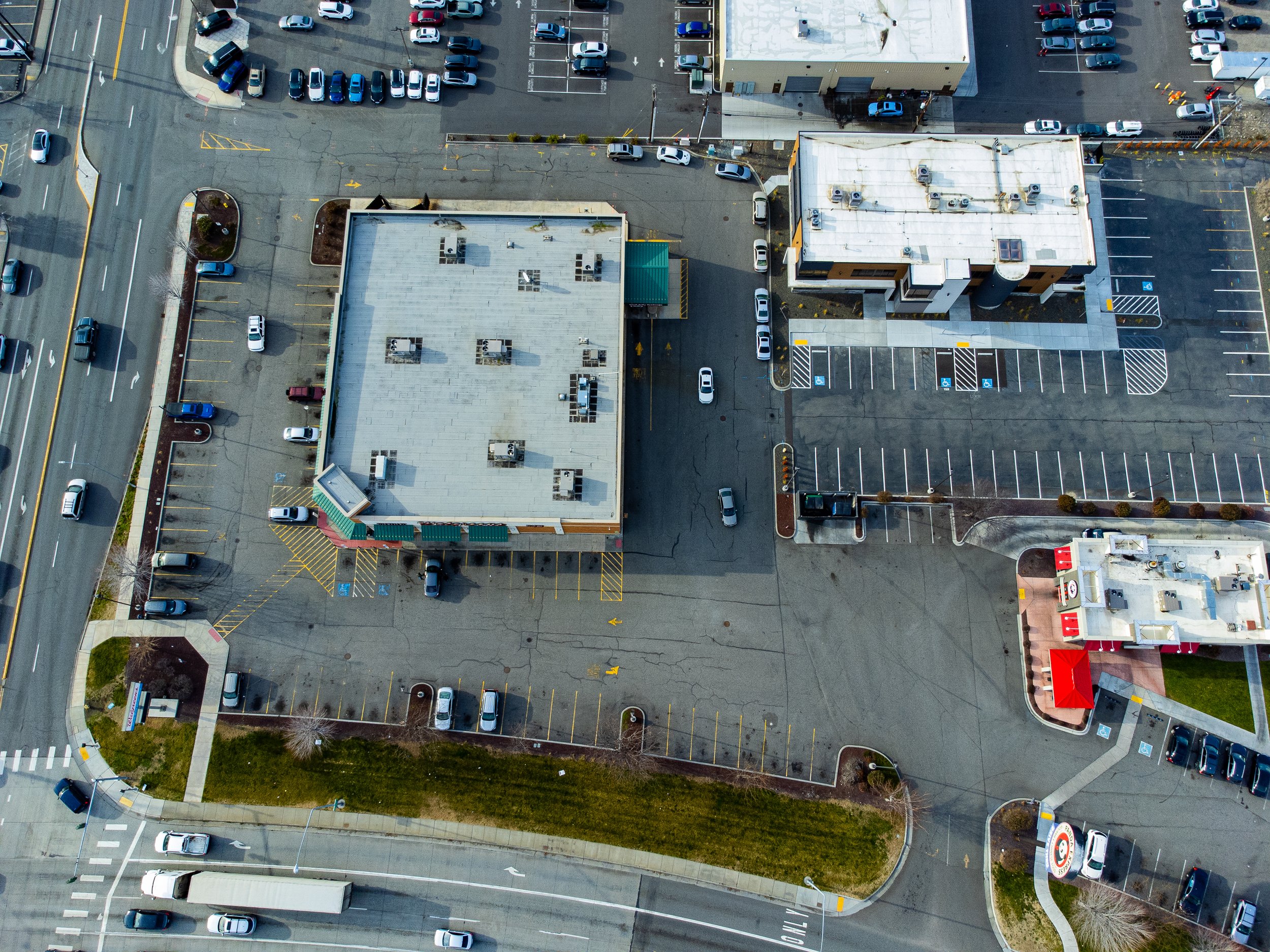 Property_2800-West-Clearwater-Ave-Kennewick-WA-99336_Aerial-photo-52.jpg