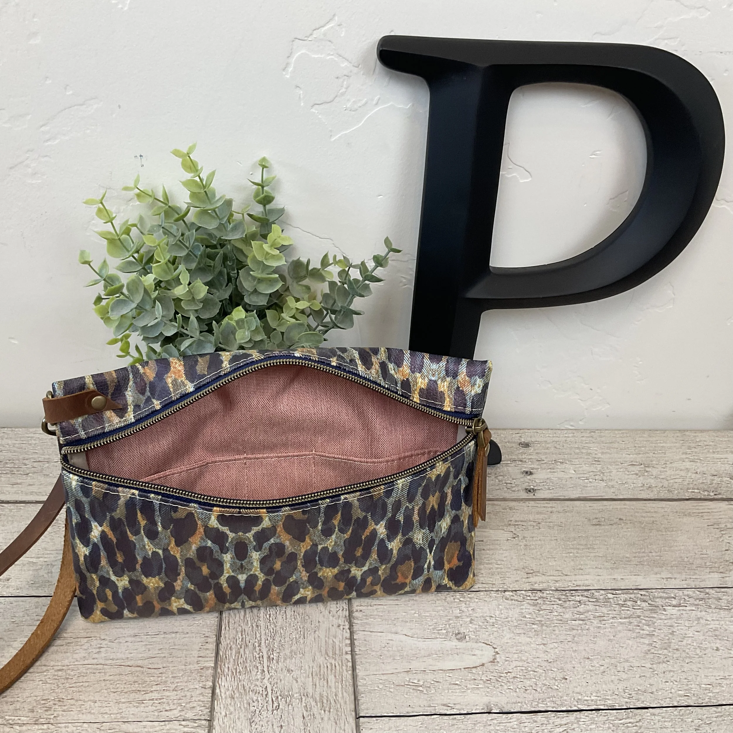 4442168F-A380-4B2E-BF9C-505CDB5B1BB5 - Copy - Copy.JPG