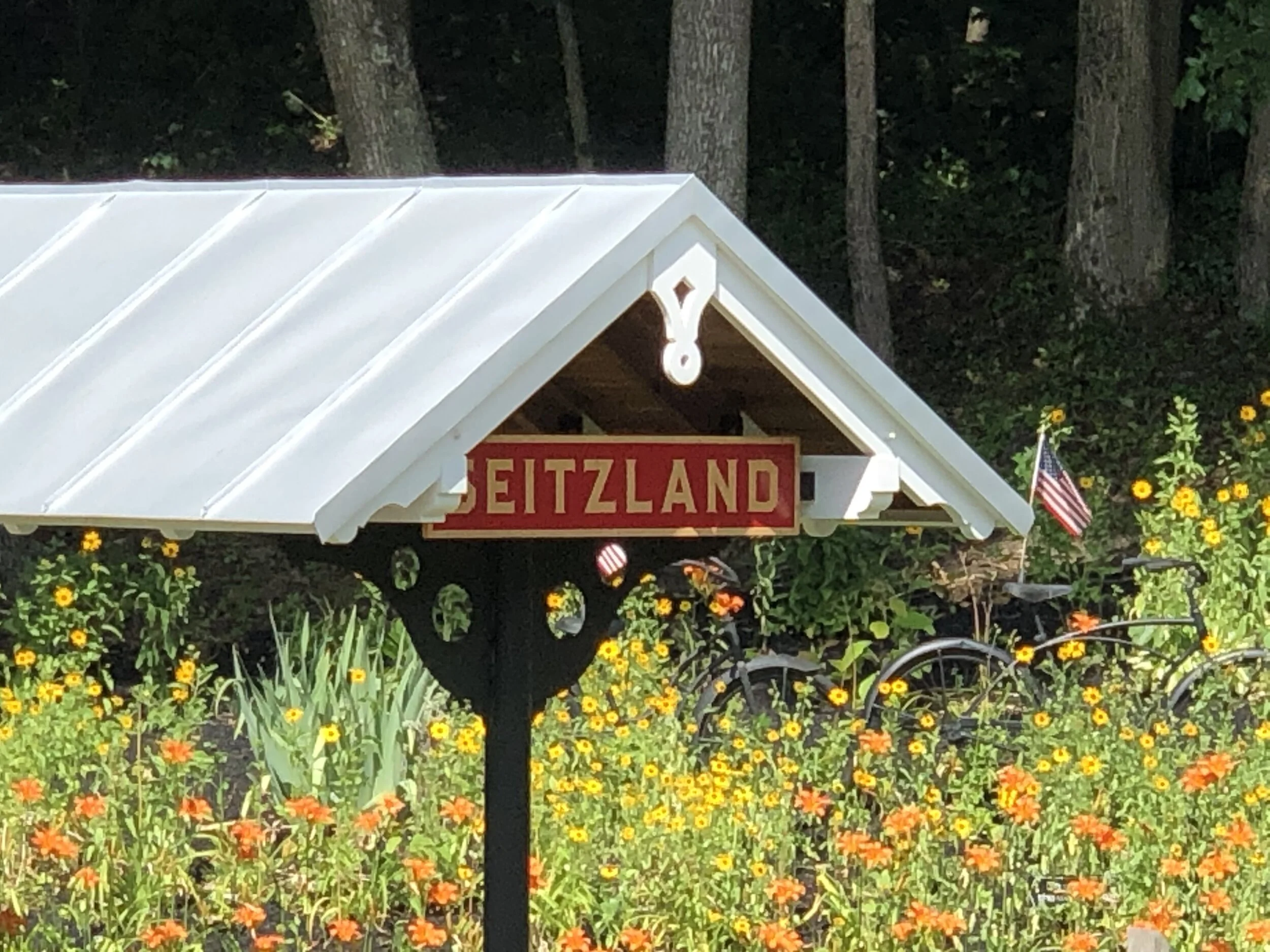 Seitzland Garden 7-1-20(2).jpg