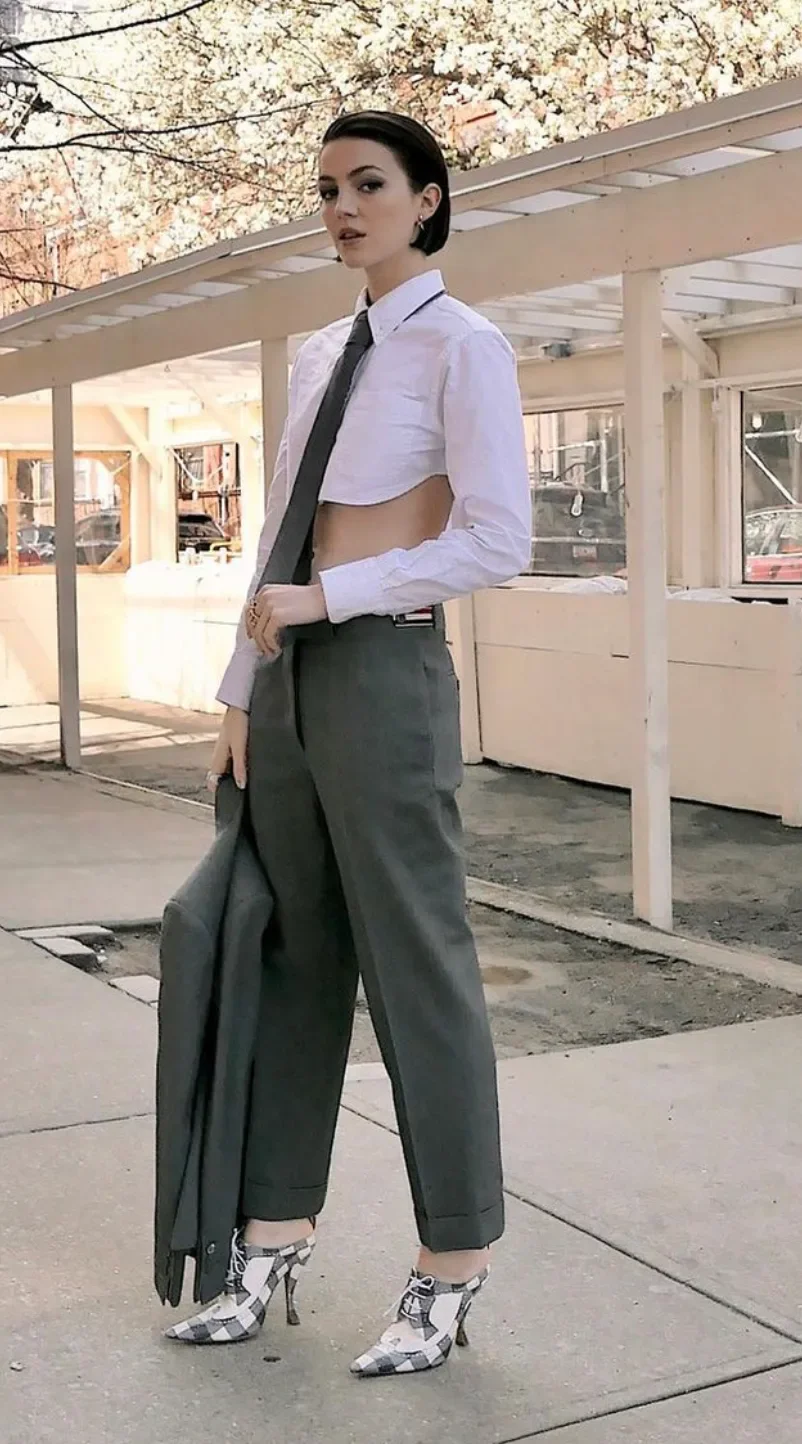 Ella Hunt in Thom Browne. Emmy Awards.