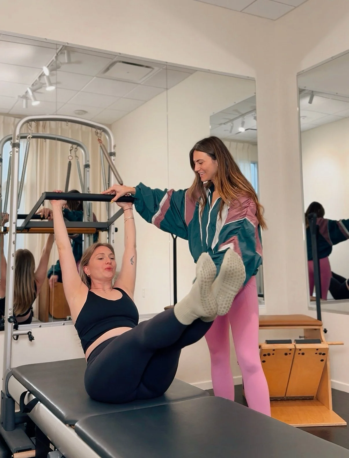 pilates push thru bar teaser 