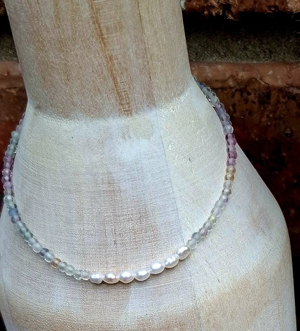 Baroque 2mm Bracelets - assorted colours