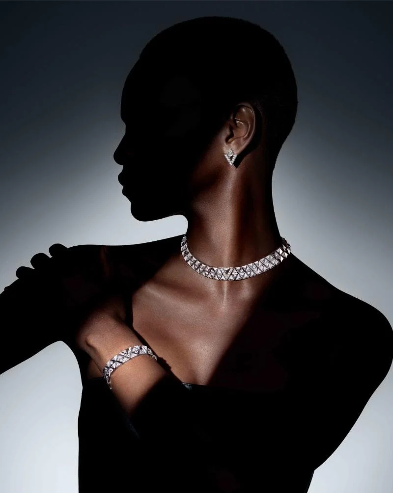 Worn-visual-Pure-V-Collection-Louis-Vuitton-High-Jewelry-2-1.jpg