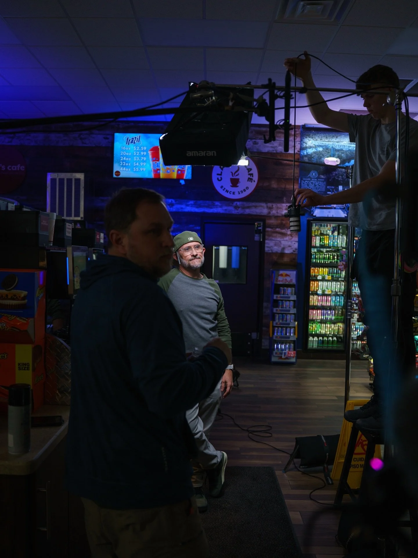 Flicks from the other night. Appreciate @graceshlonsky for taking some pics of me!