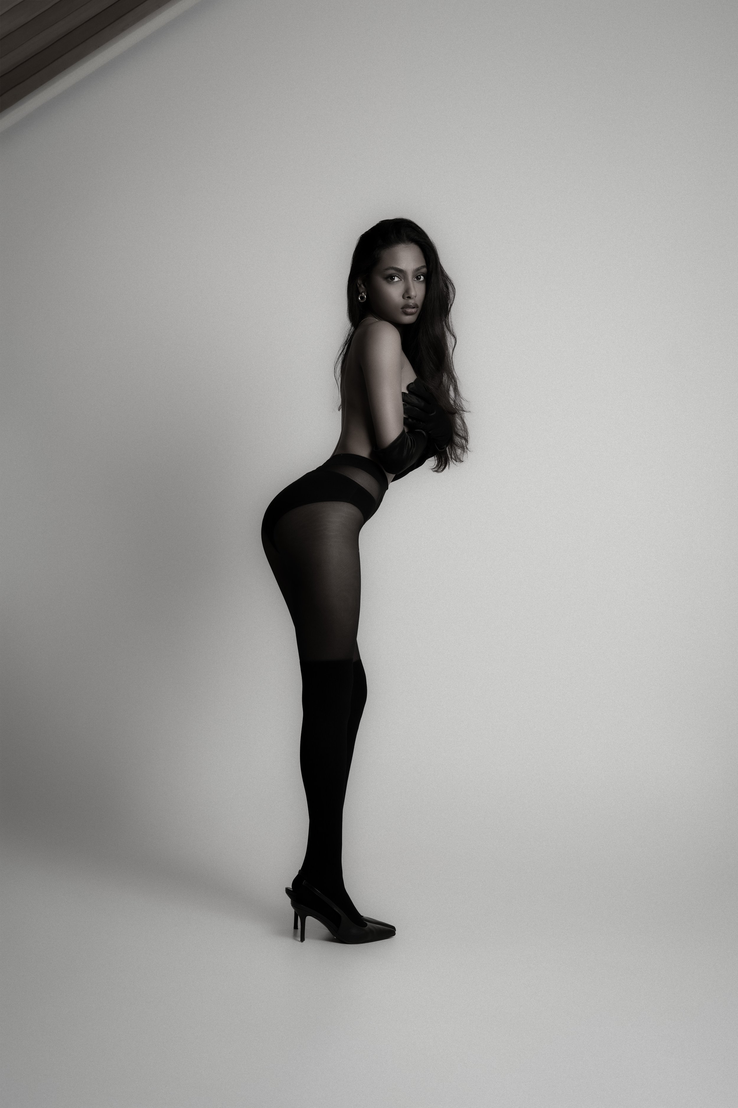 Nidhi Studio-1B&W.jpg