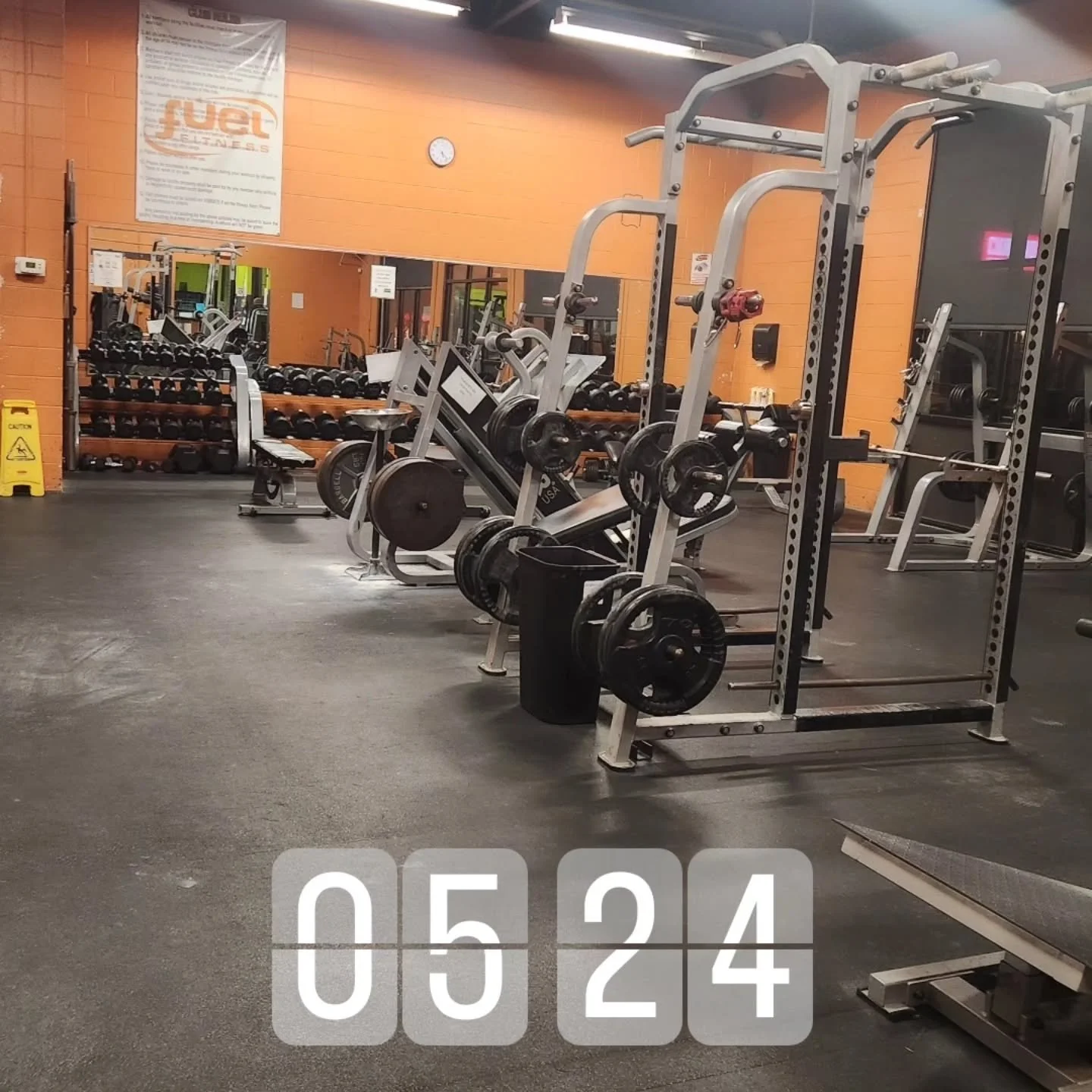 Train like if the enemy hates you, I am certain they do.

@shawnthorngren

#training #shootingrange #shooting #glock #Mr.PC