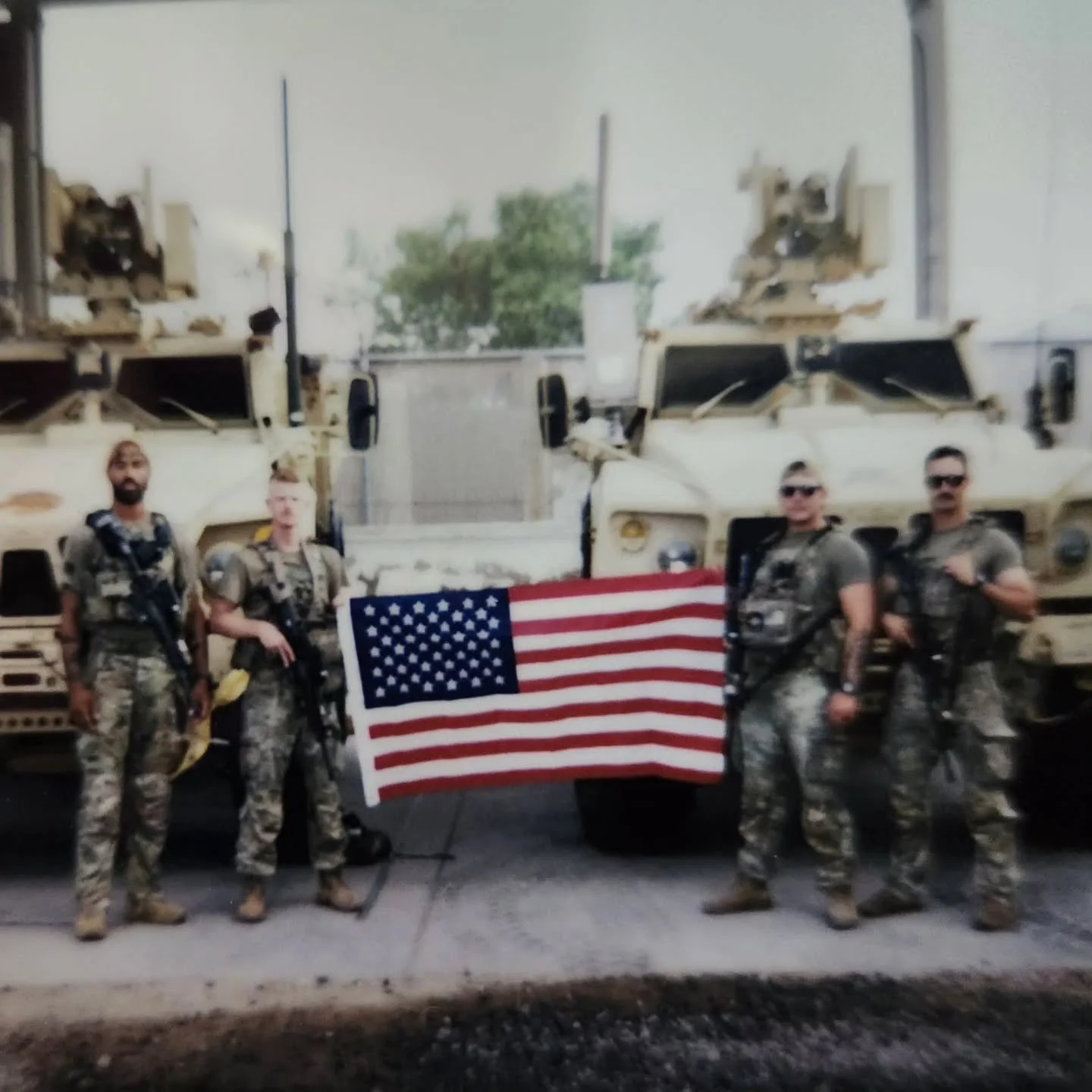 For God and Country
@ethan.dunn_ 

#overseas #QRF #Cavalry #GWOT #usarmy