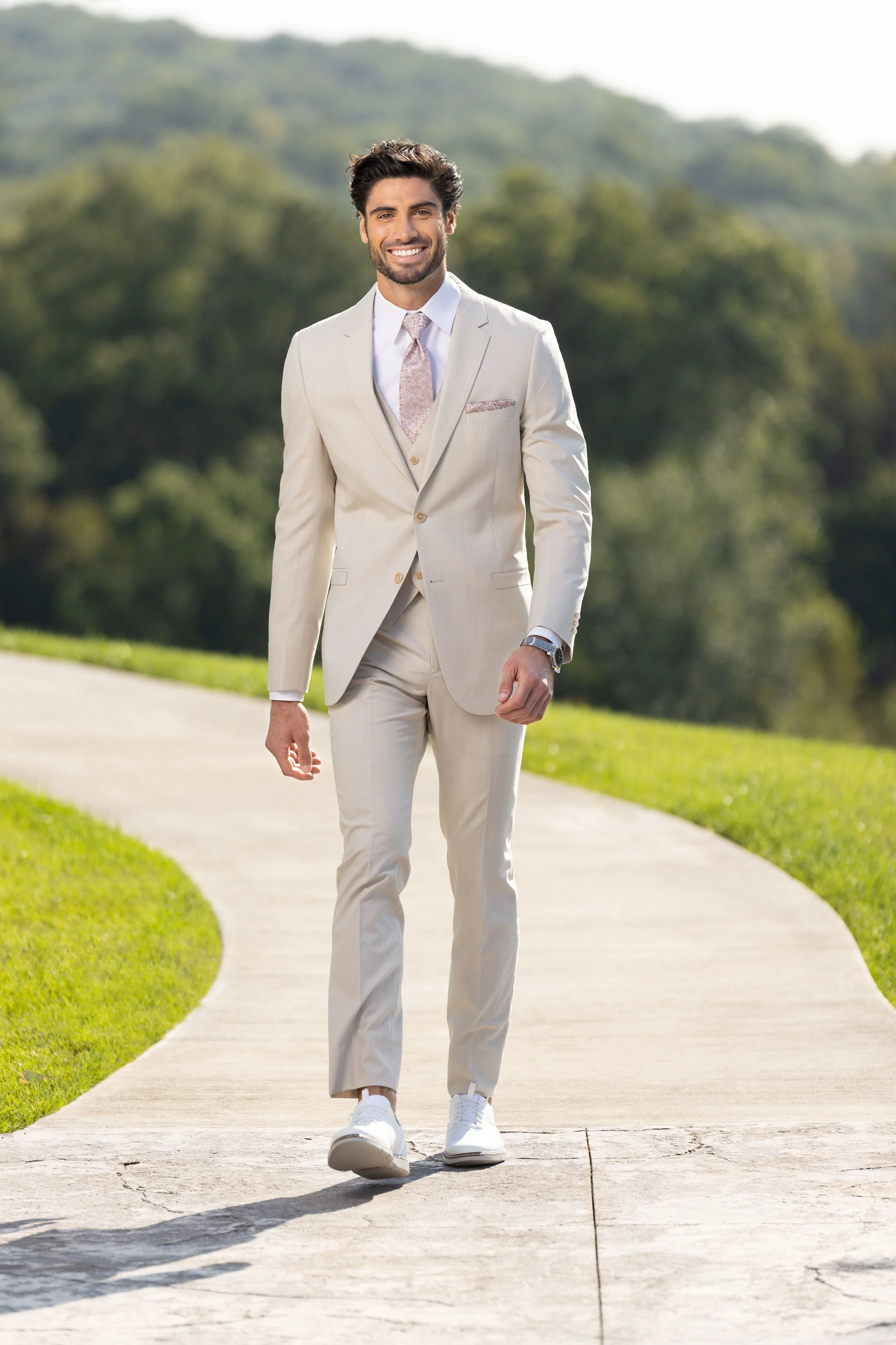 TAN PERFORMANCE WEDDING SUIT