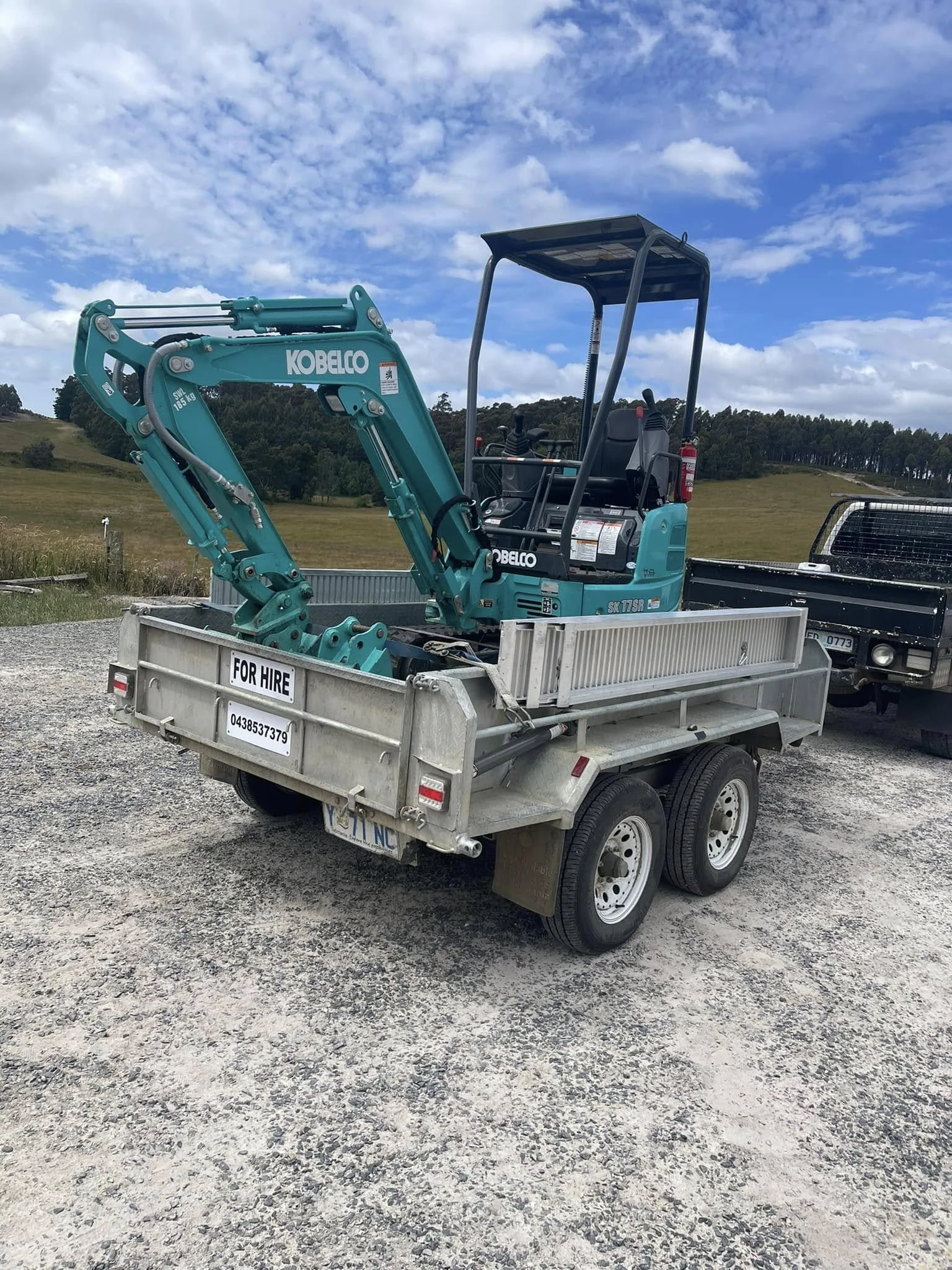 sk17-on-tipper.jpg