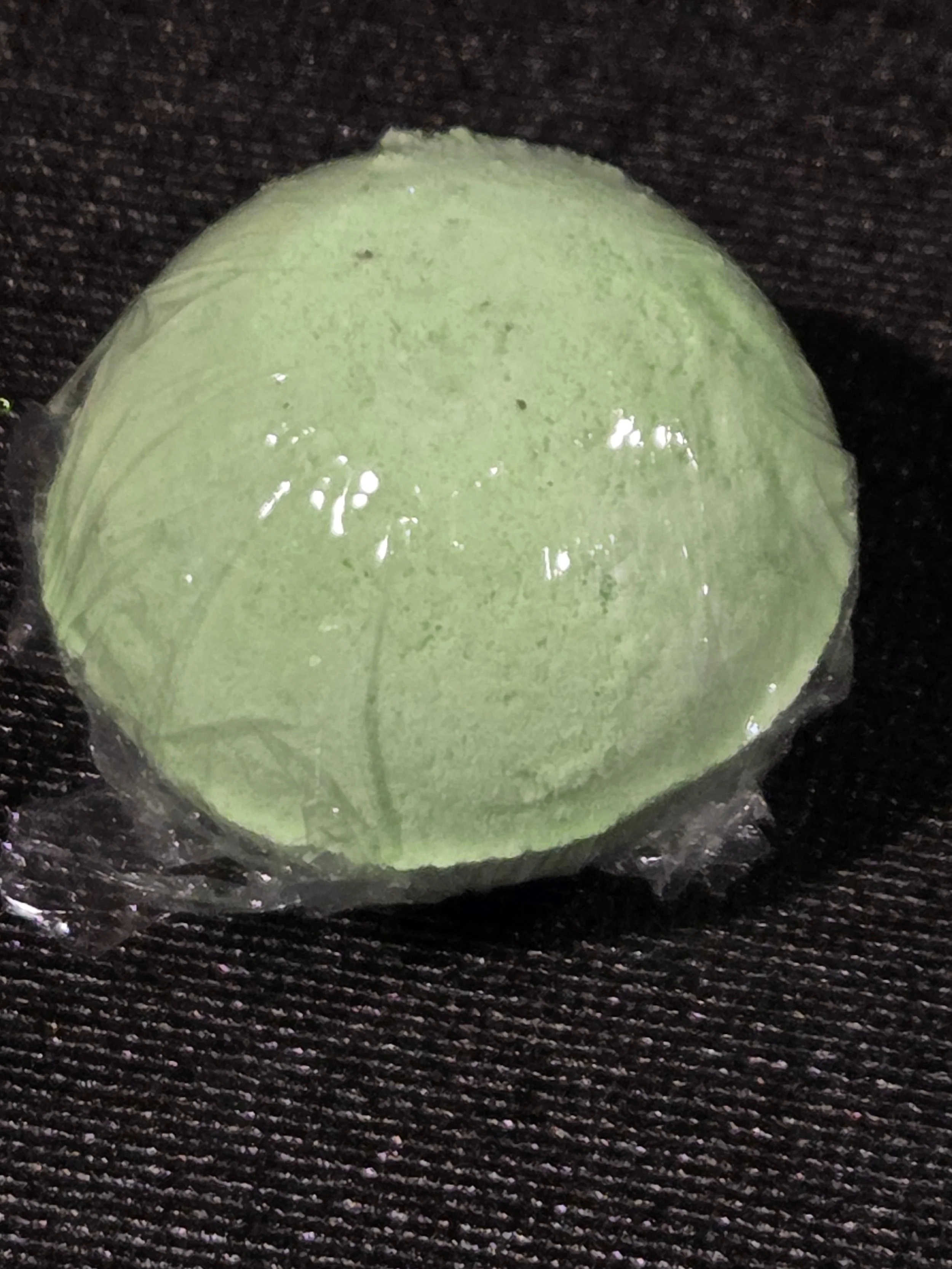 1 - 1oz Garden Oasis Bath Bomb
