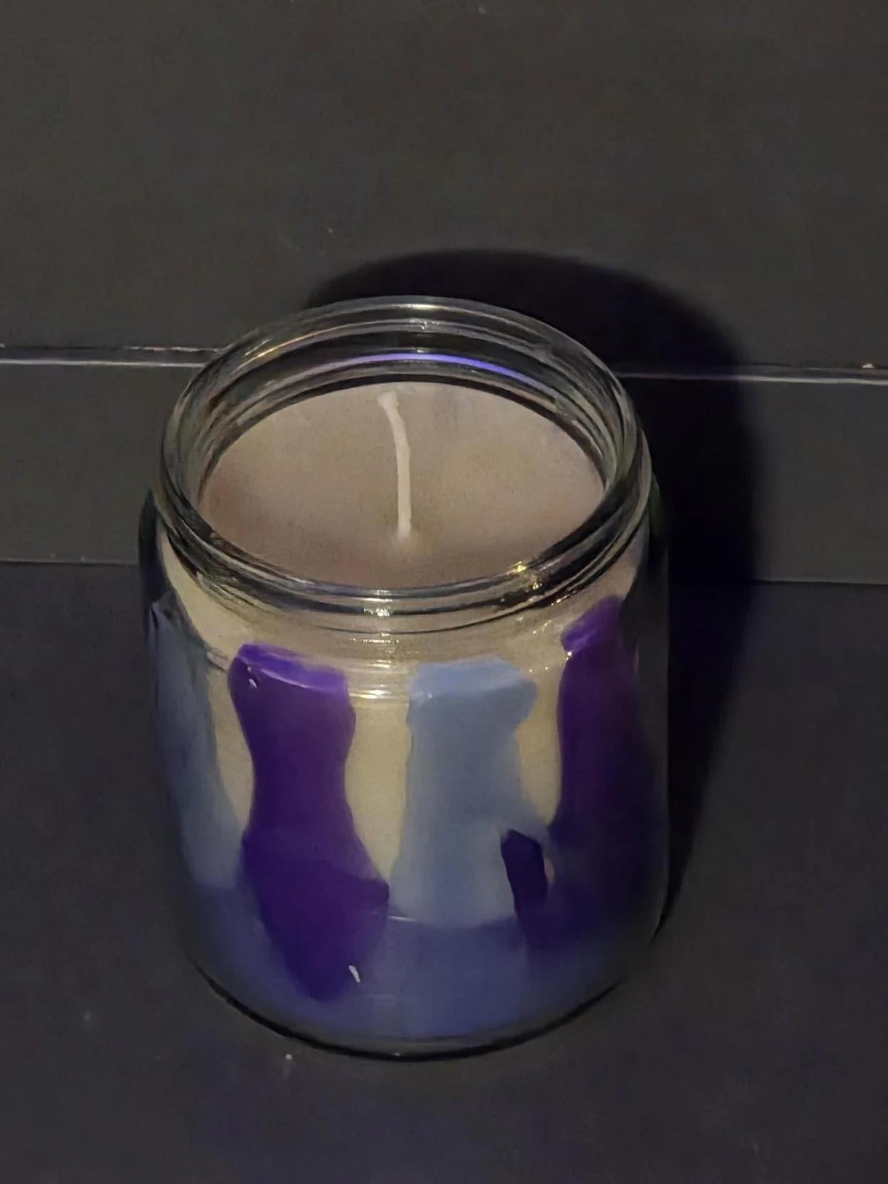 1 - 8 oz Blueberry Swirl Candle