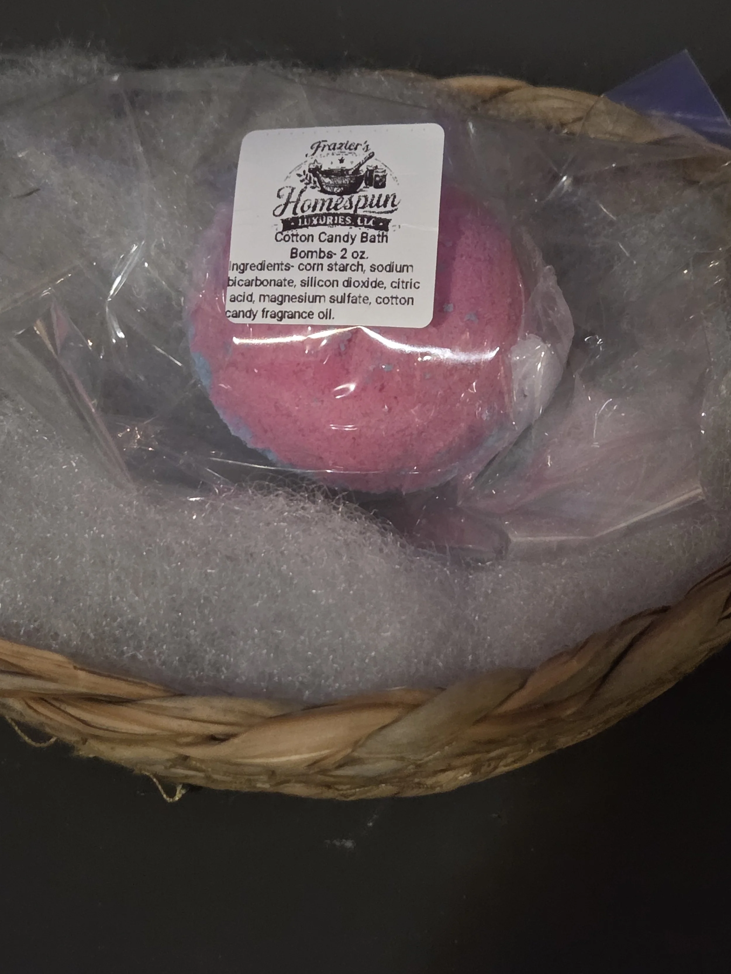 Cotton Candy 2 oz Bath Bomb