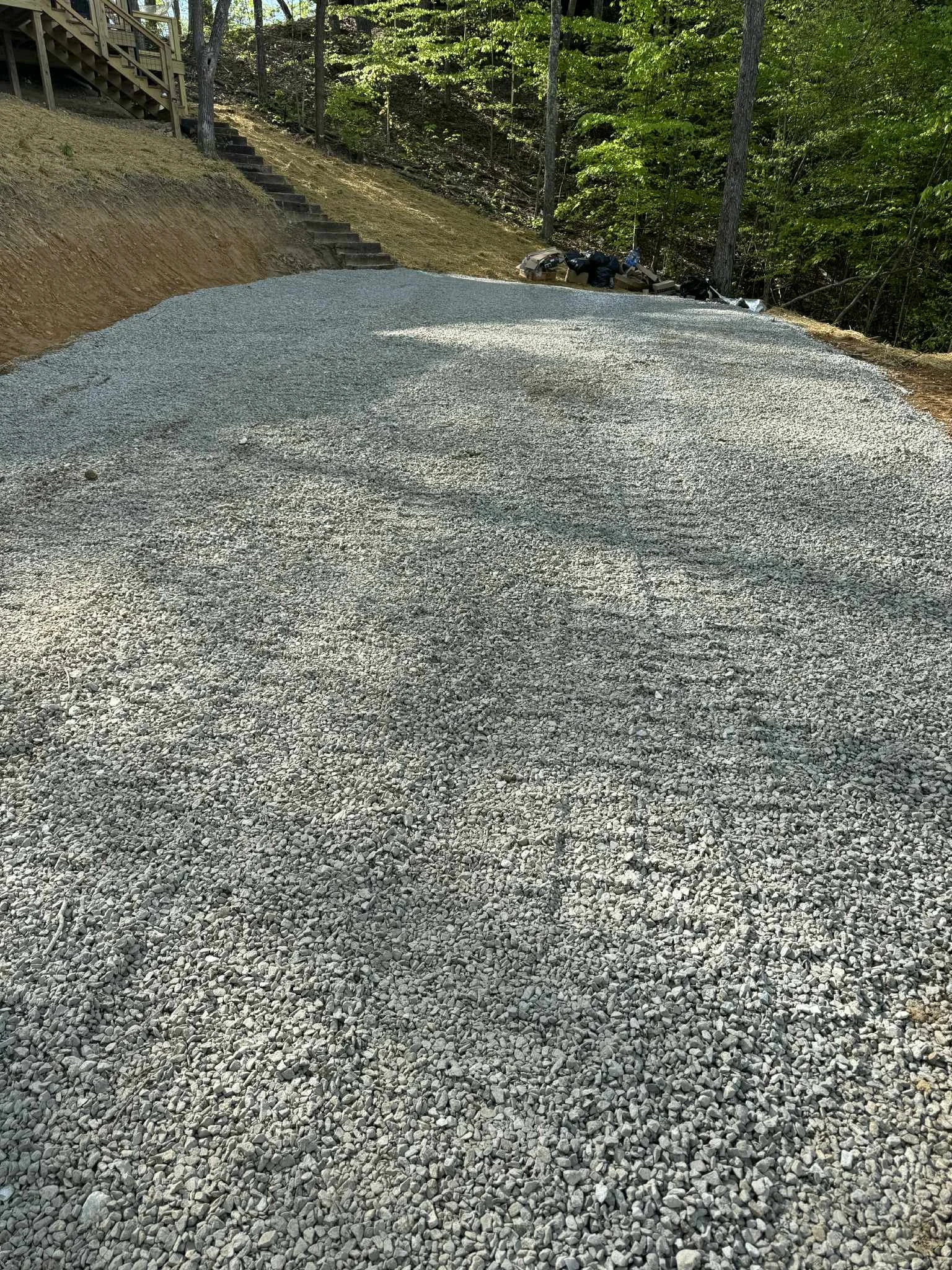 gravel driveway.jpg