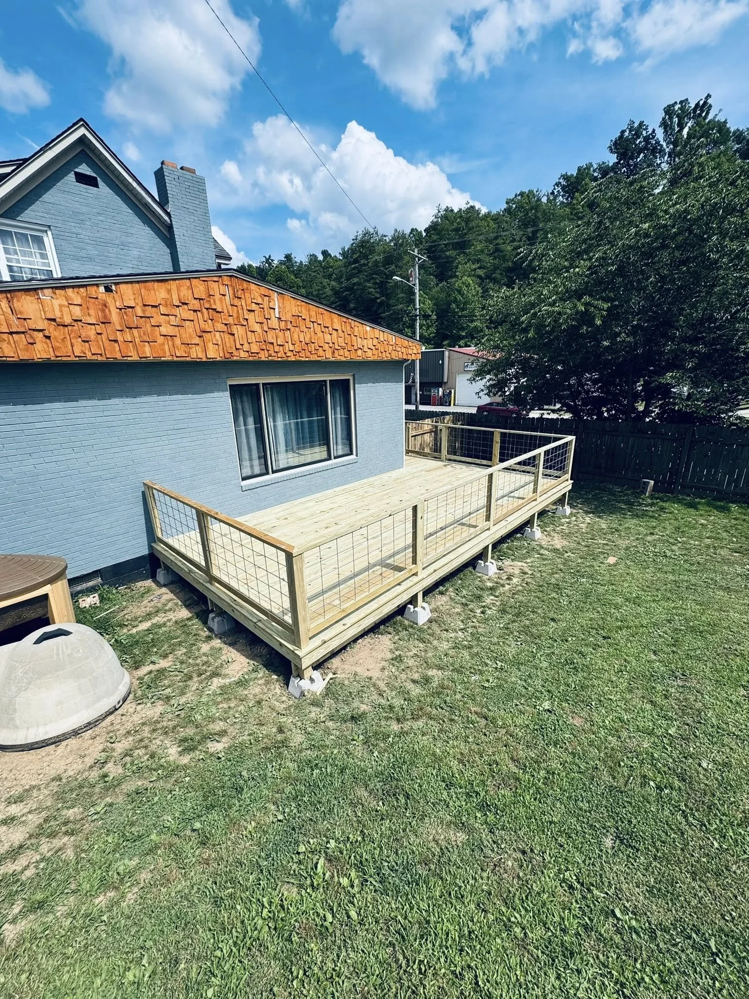 BlueHouseDeck.jpg